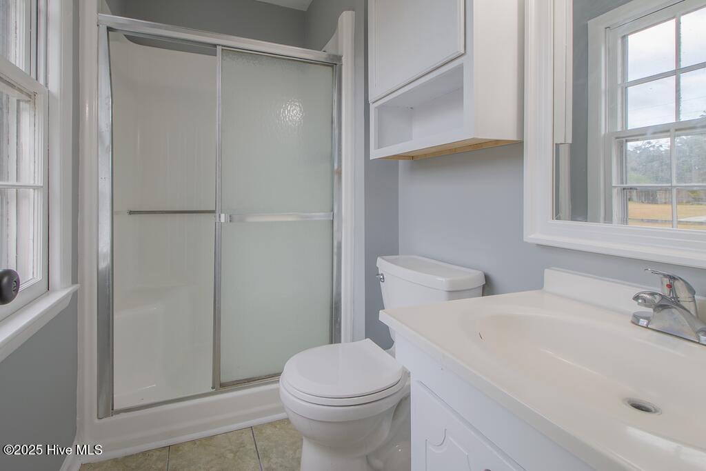 100543295 | Photo 18