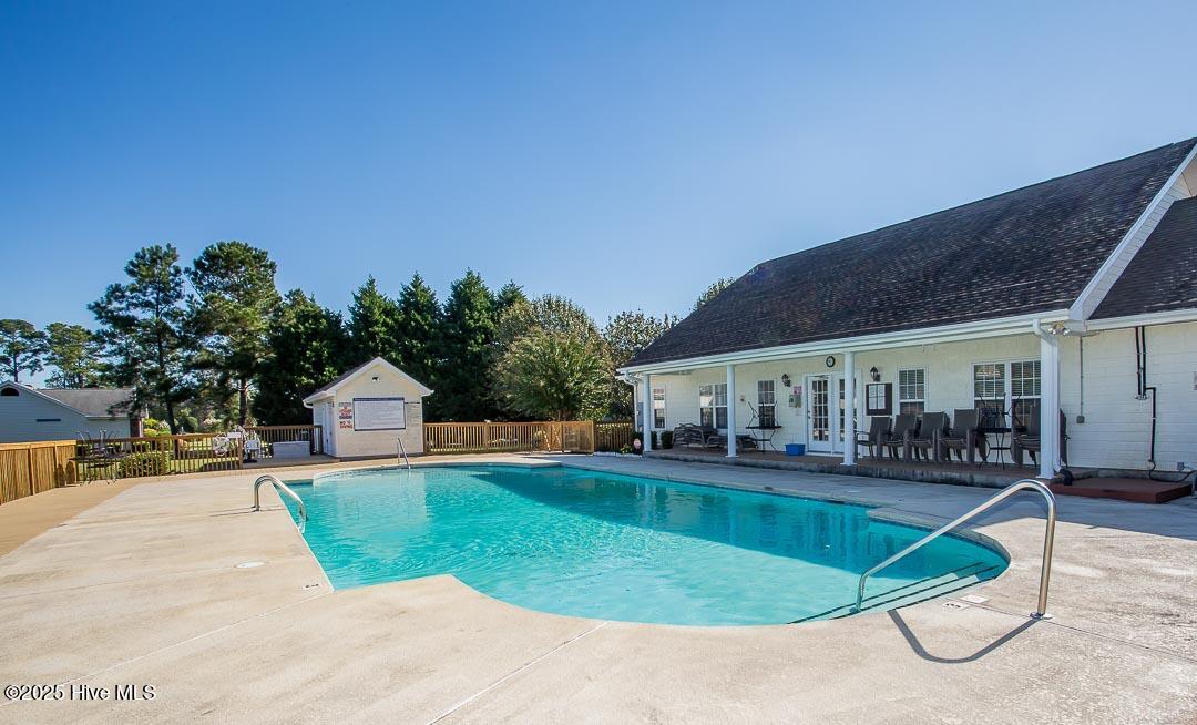 100528554 | Photo 42