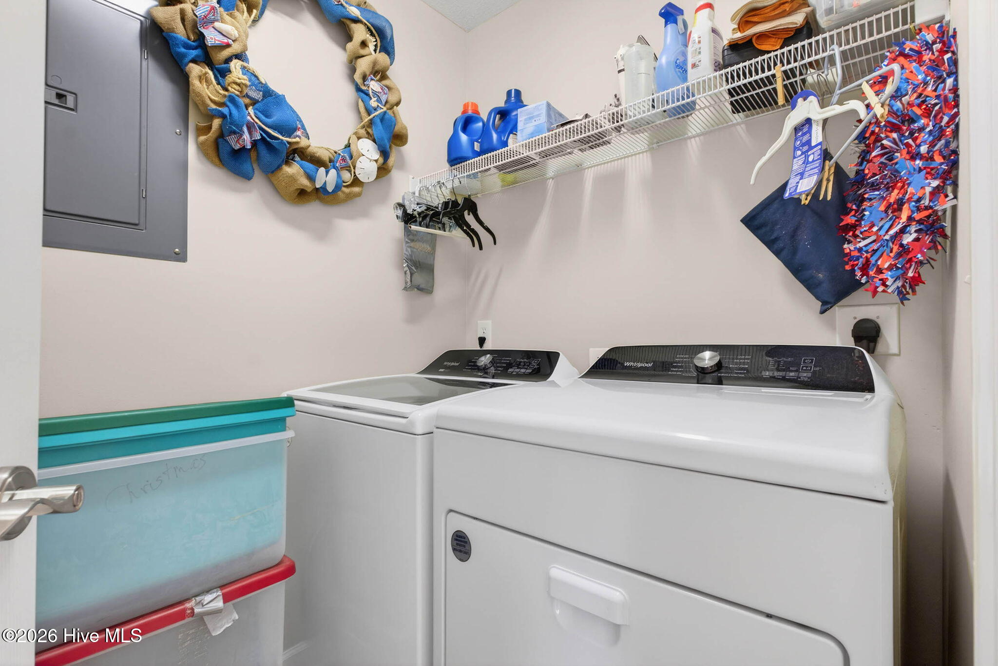 100543046 | Photo 22