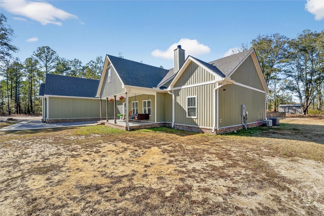 Homes for sale in Guyton, GA | 323 Edgewood Rd, Guyton, GA 31312 | MLS# SA347521