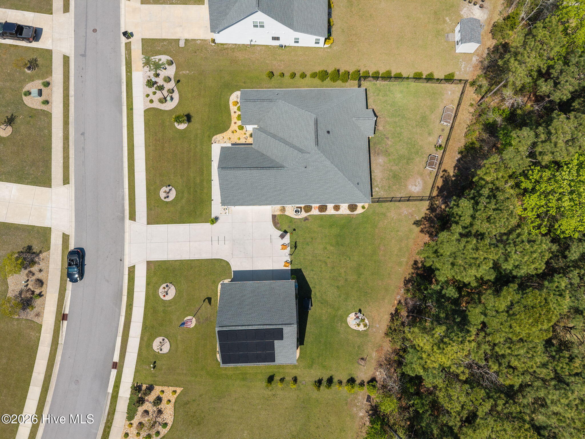 100563665 | Photo 39