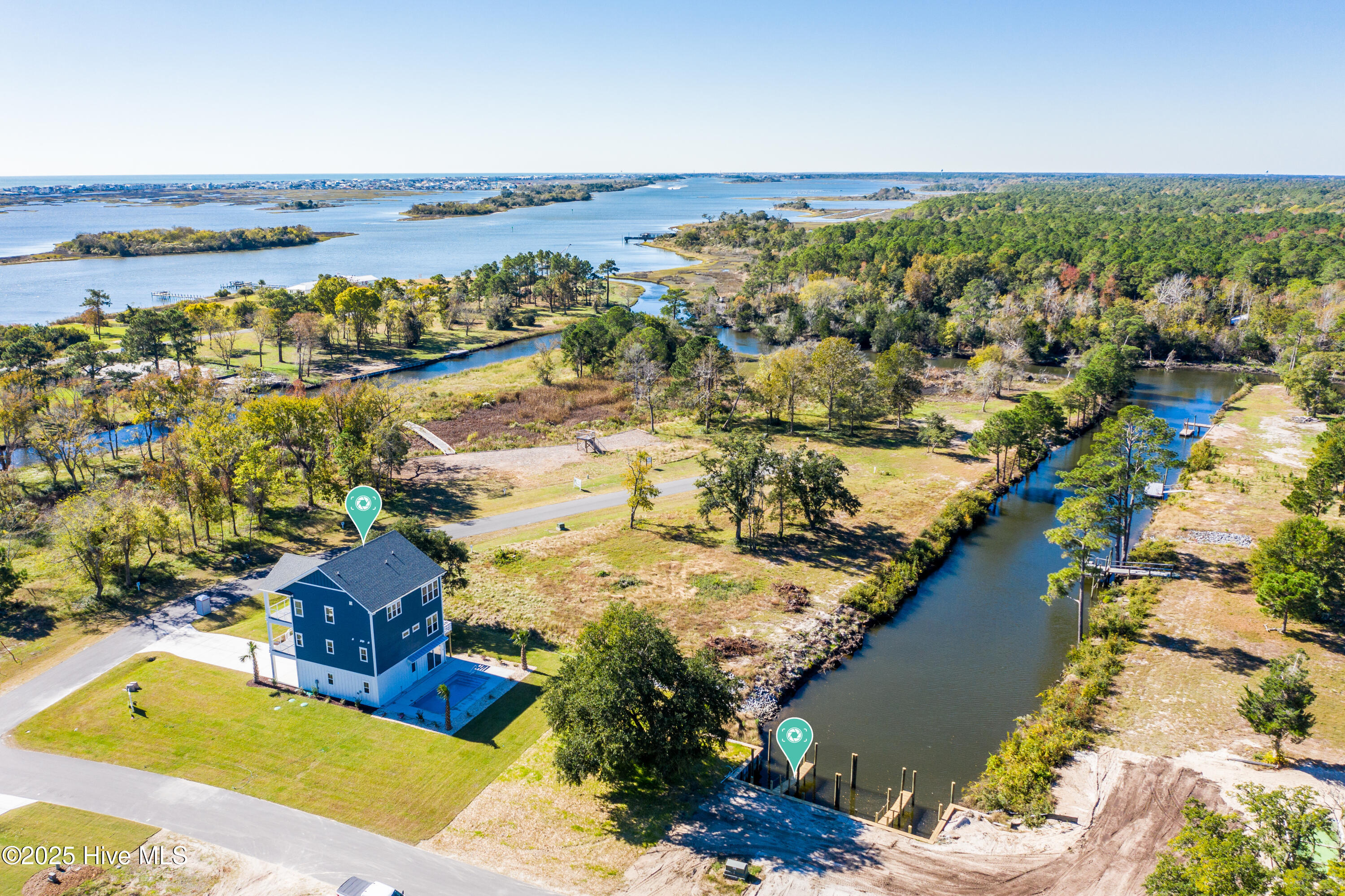 100523775 | Photo 37