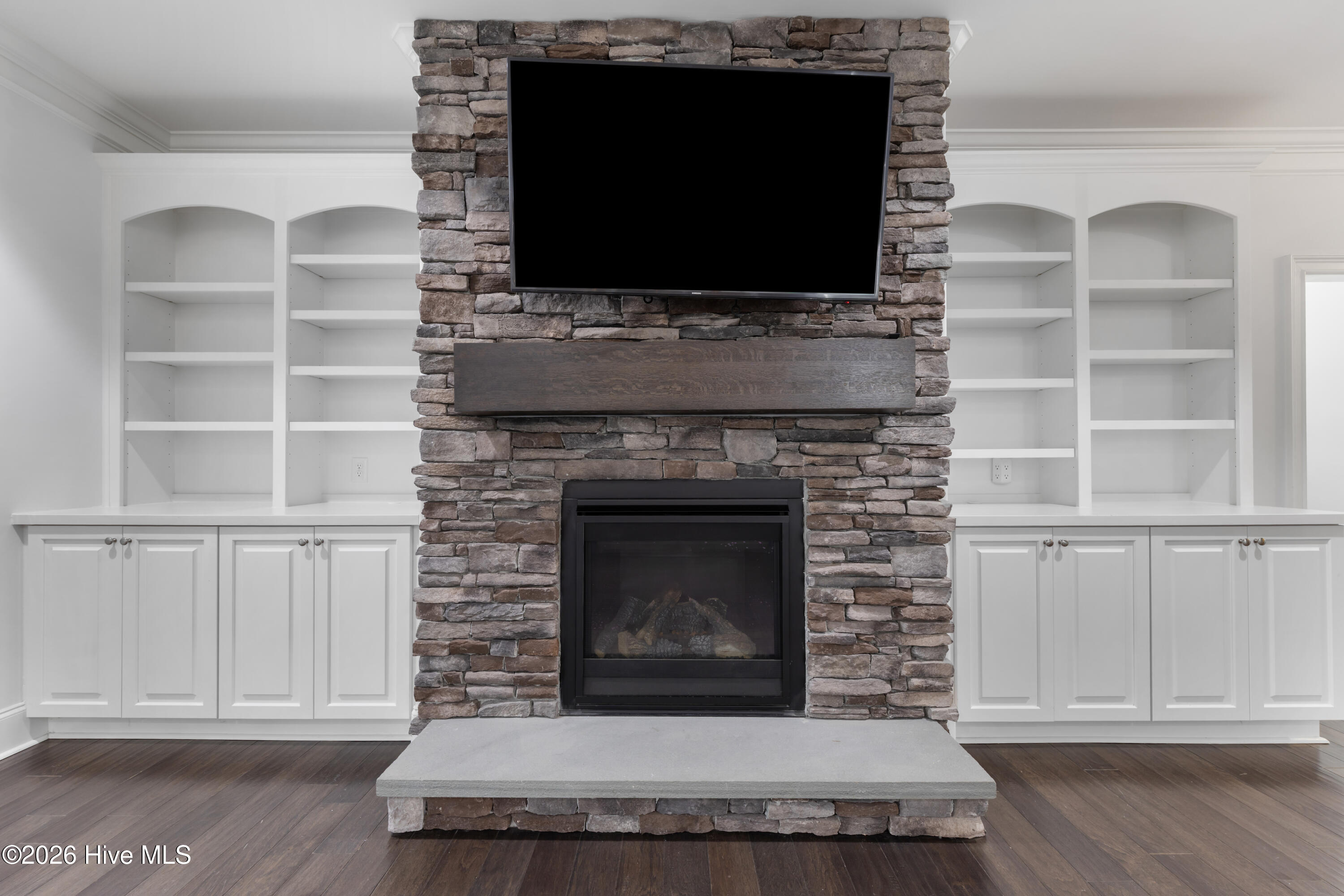 100554356 | Photo 13