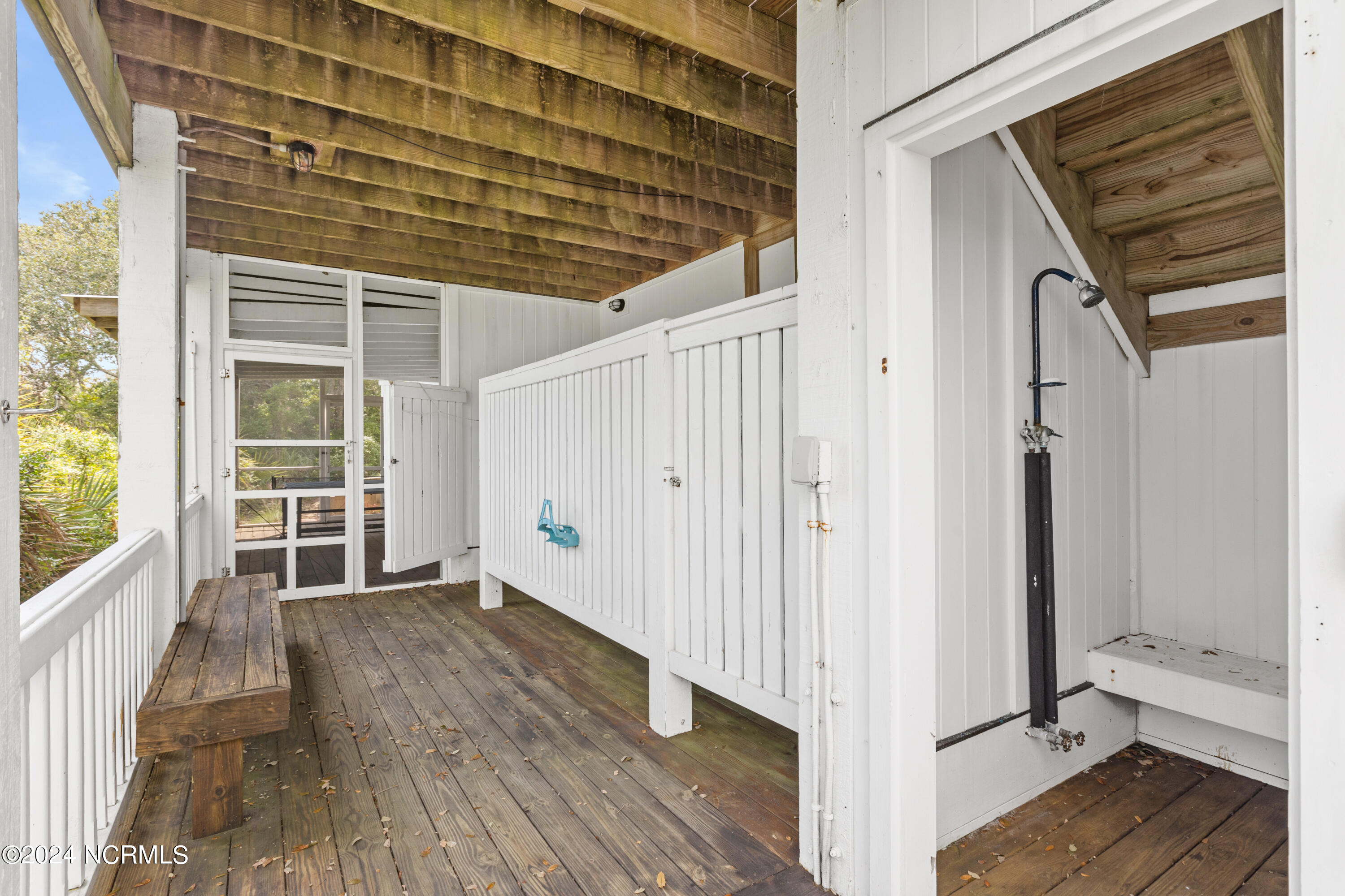 100468514 | Photo 62