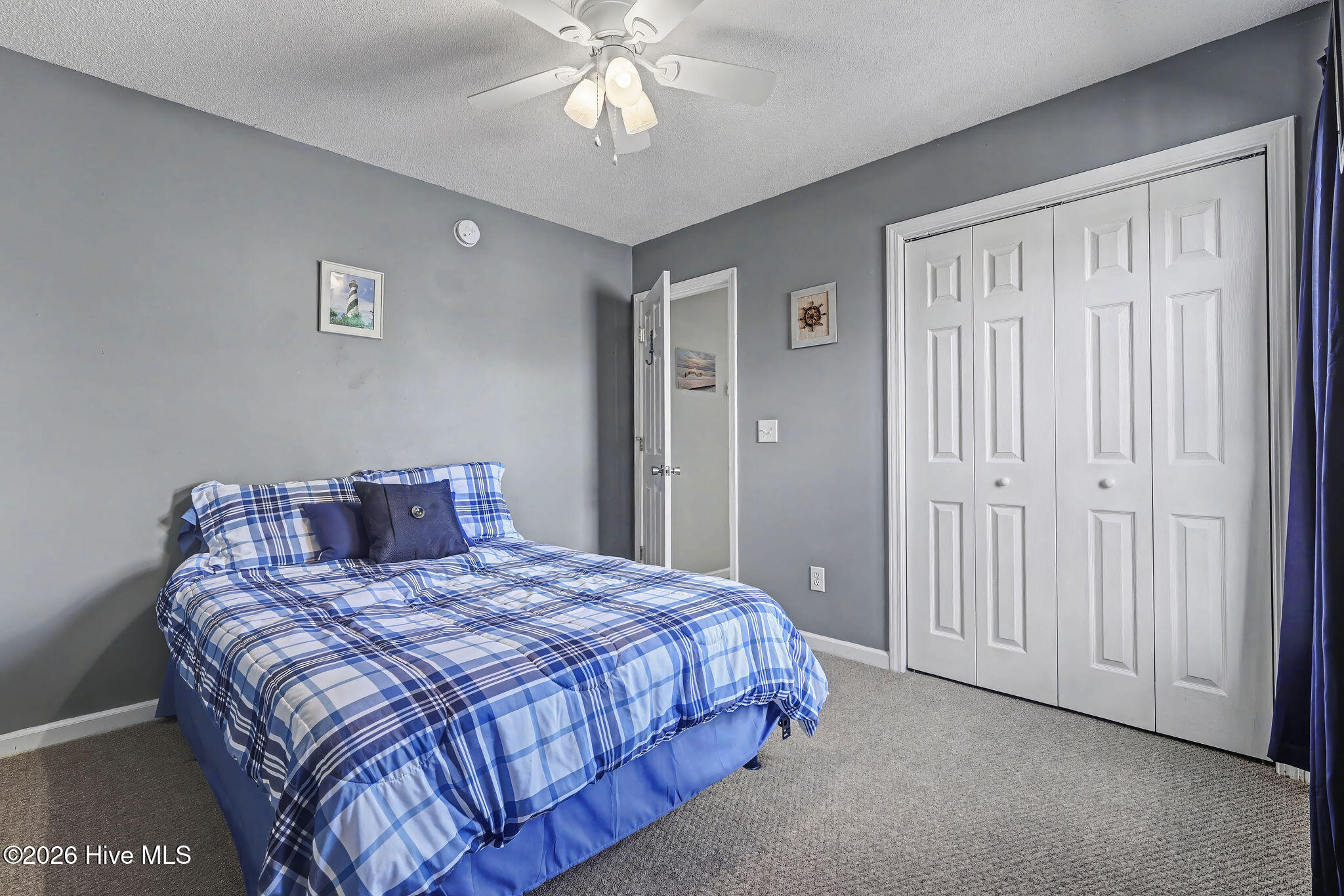 100560701 | Photo 29