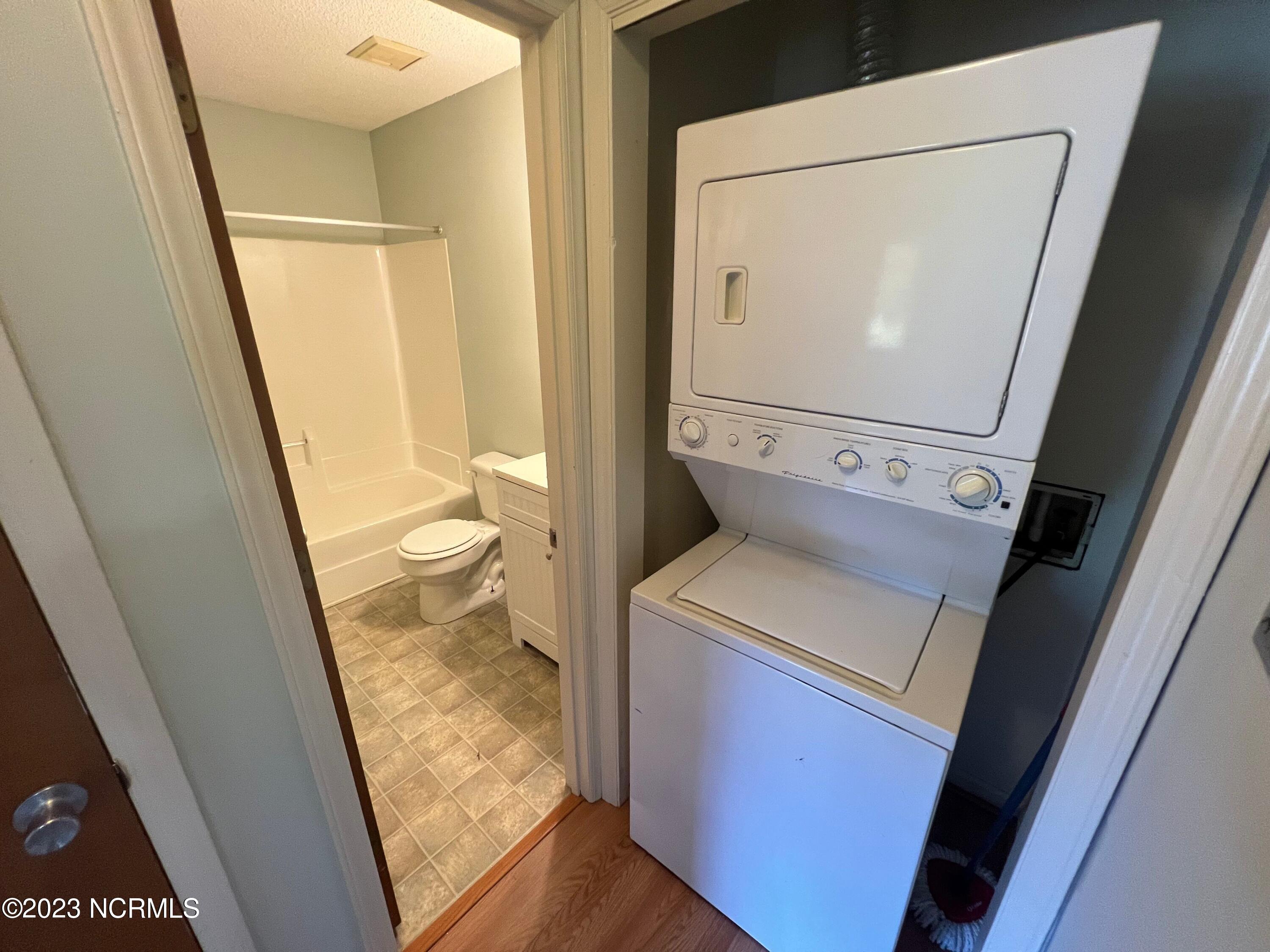 3625 Saint Johns Court UNIT 25b, Wilmington, NC, 28403