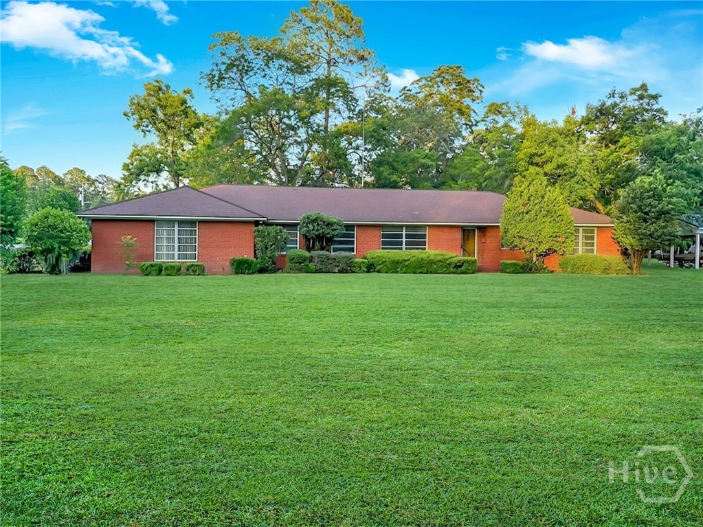 1st image of 801 S Gordon Ave, Adel, GA 31620 | MLS# SA359867