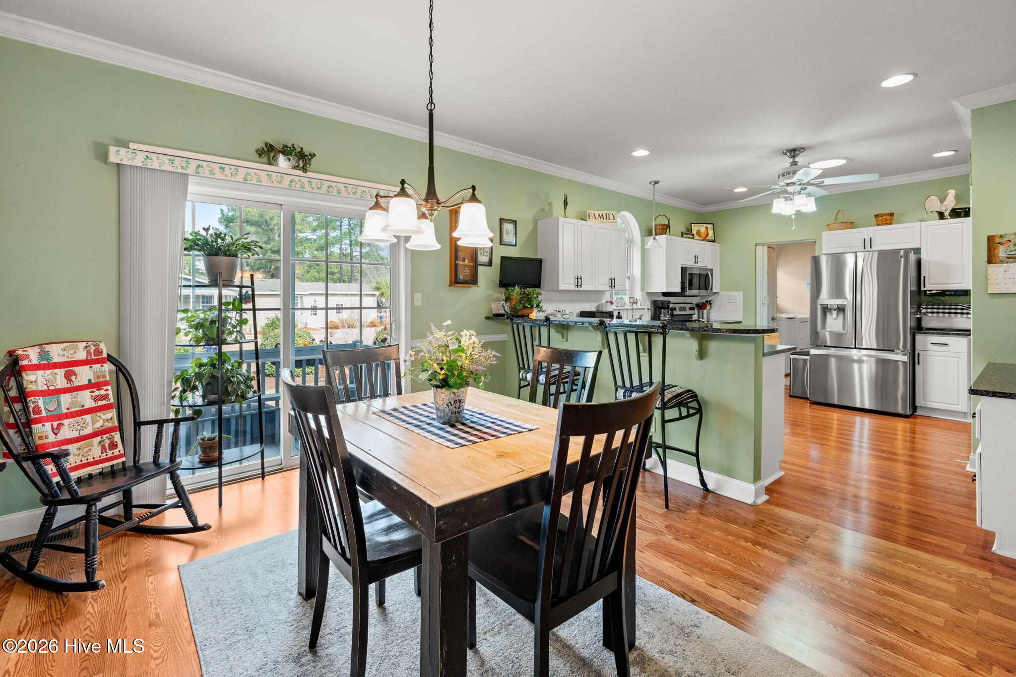 100555983 | Photo 20