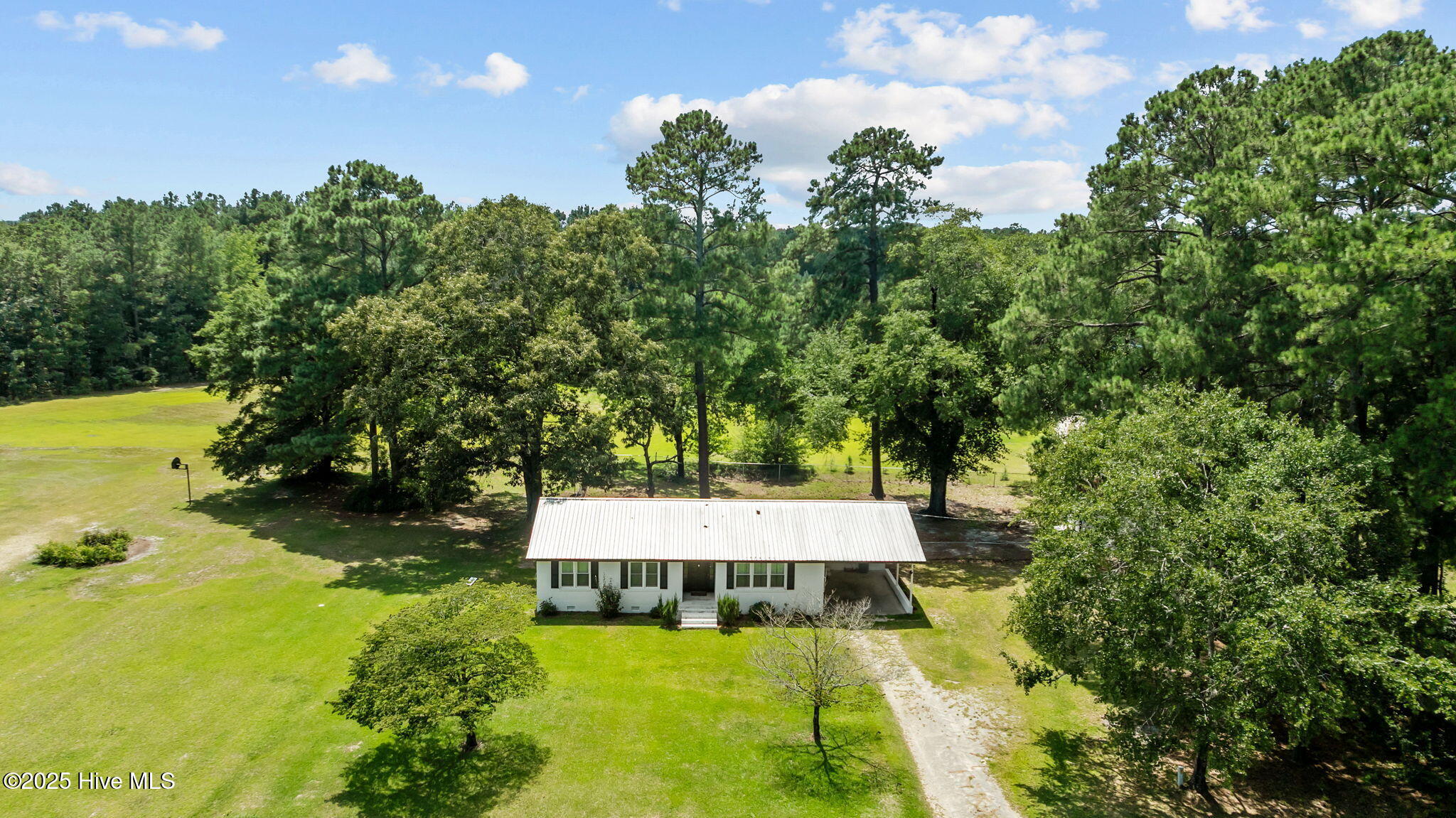 Homes for sale in Garland, NC | 2395 Nc-210, Garland, NC 28441 | MLS# 100522427