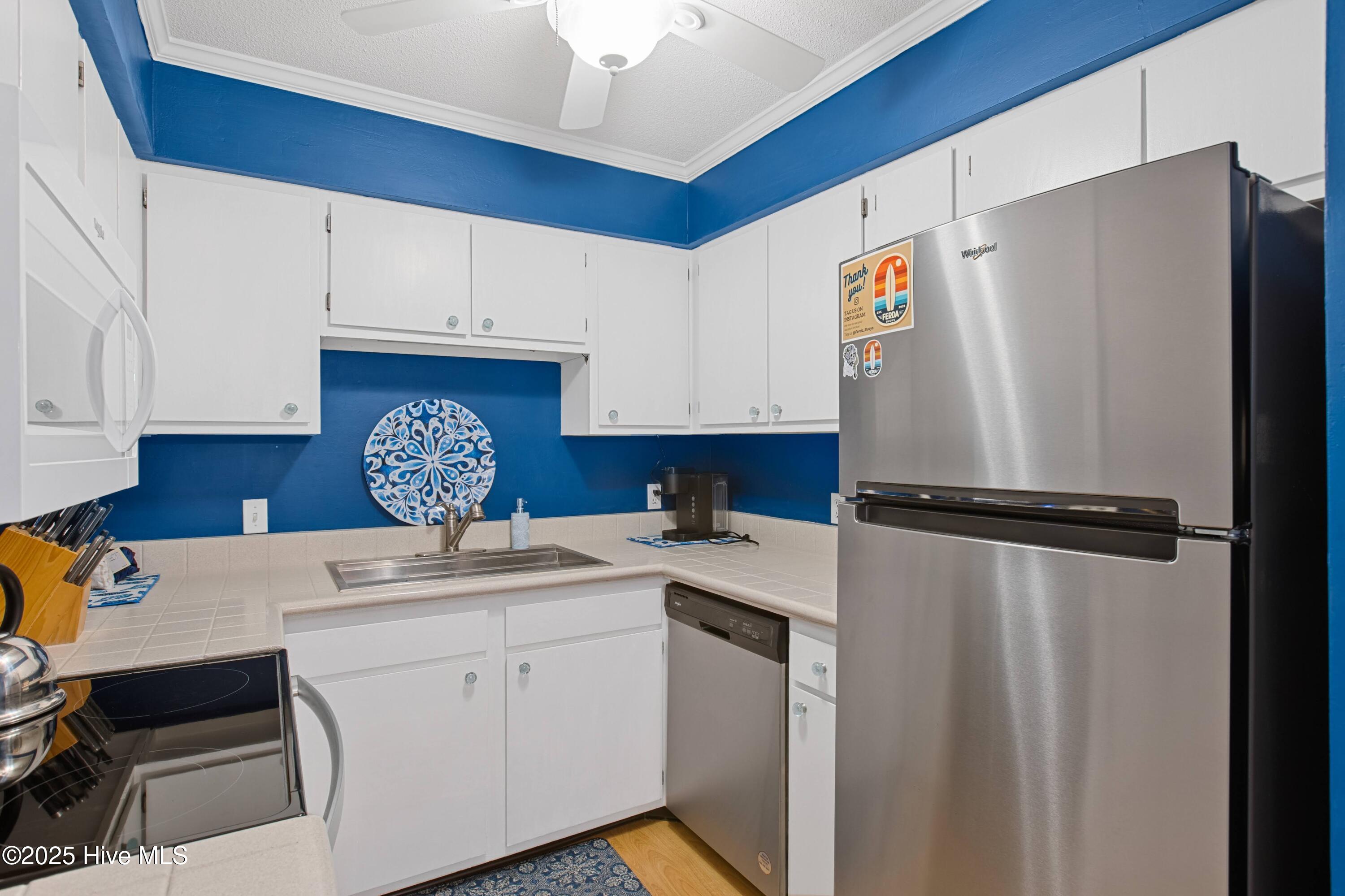 100524333 | Photo 15