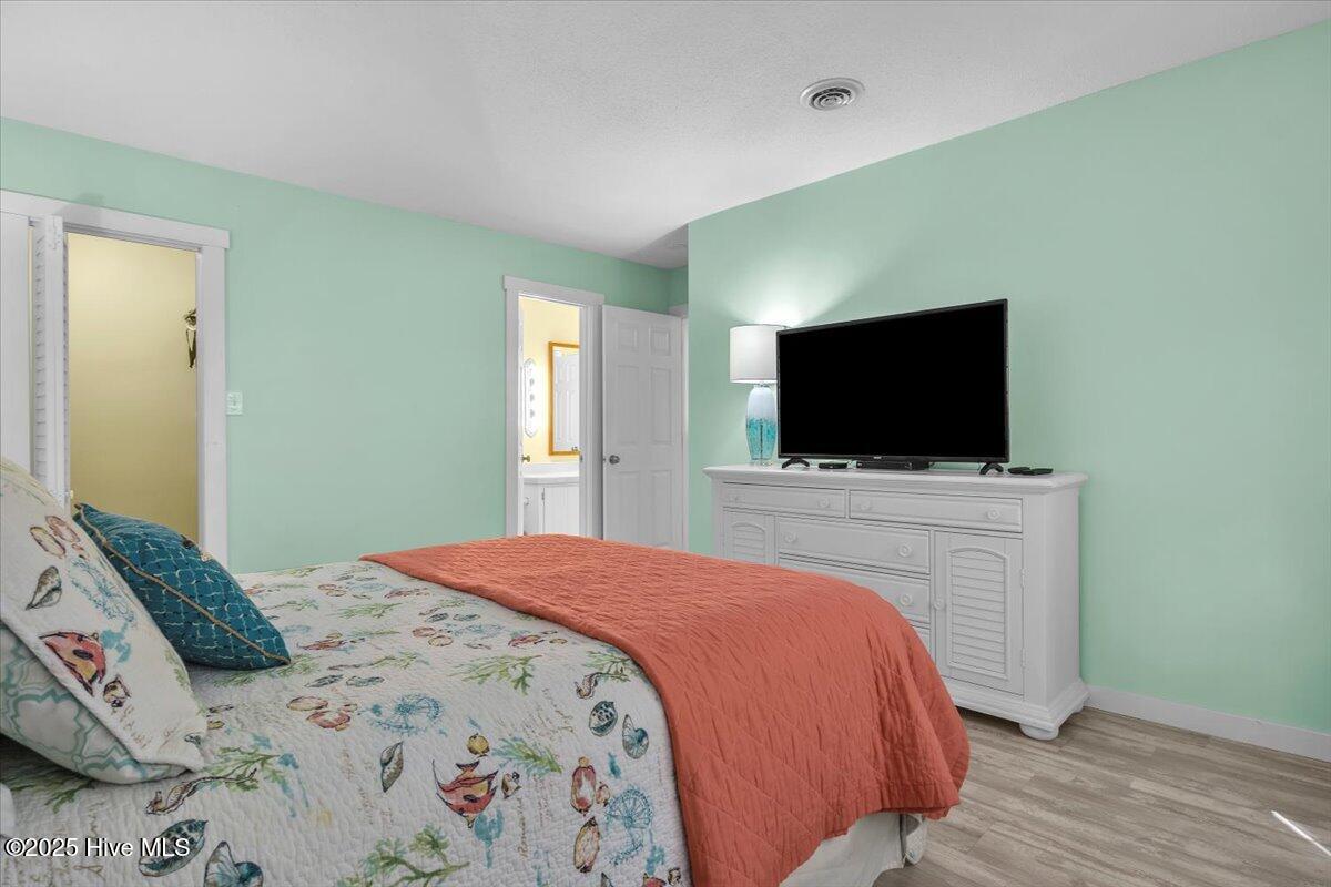 100535425 | Photo 29