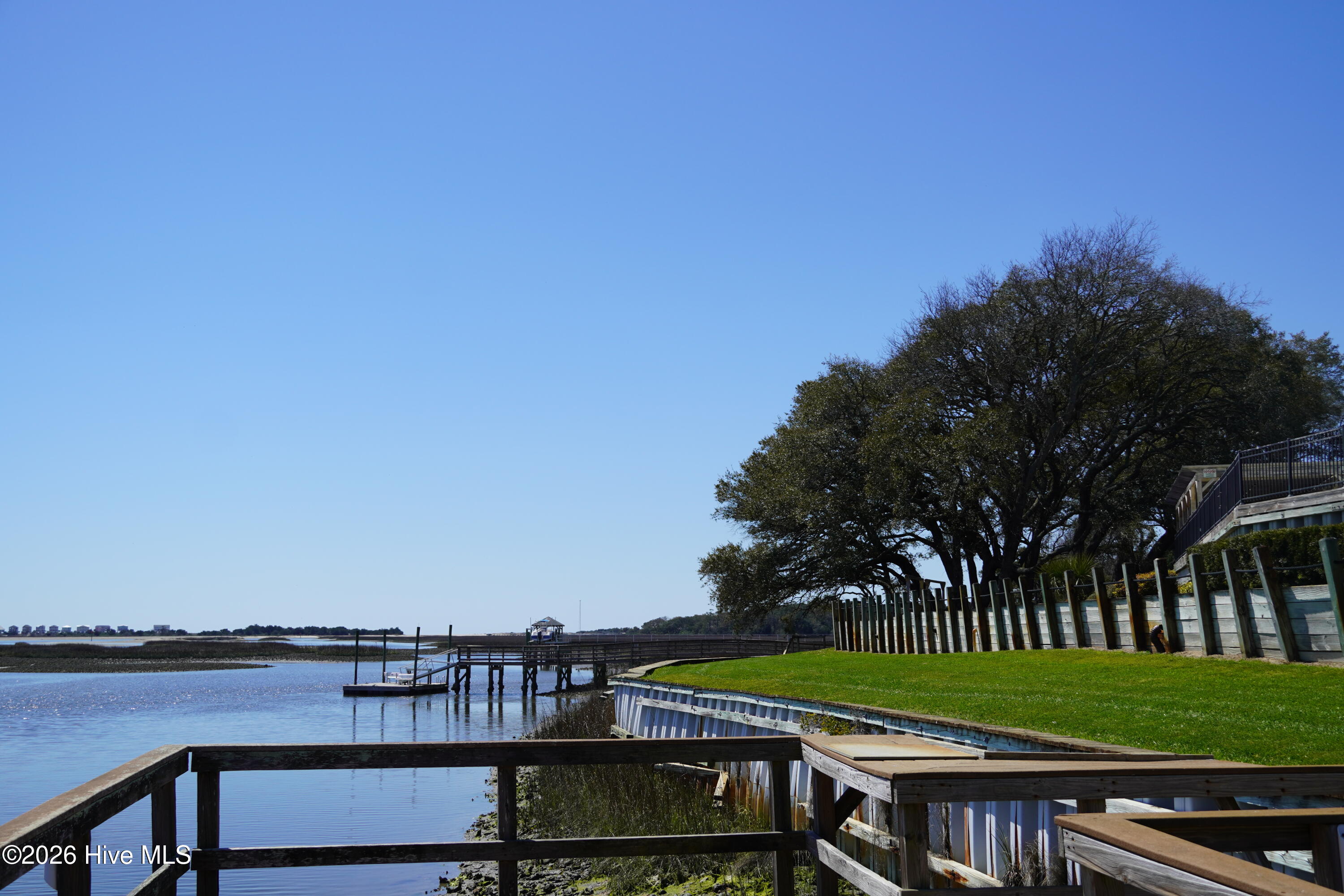 100564752 | Photo 16