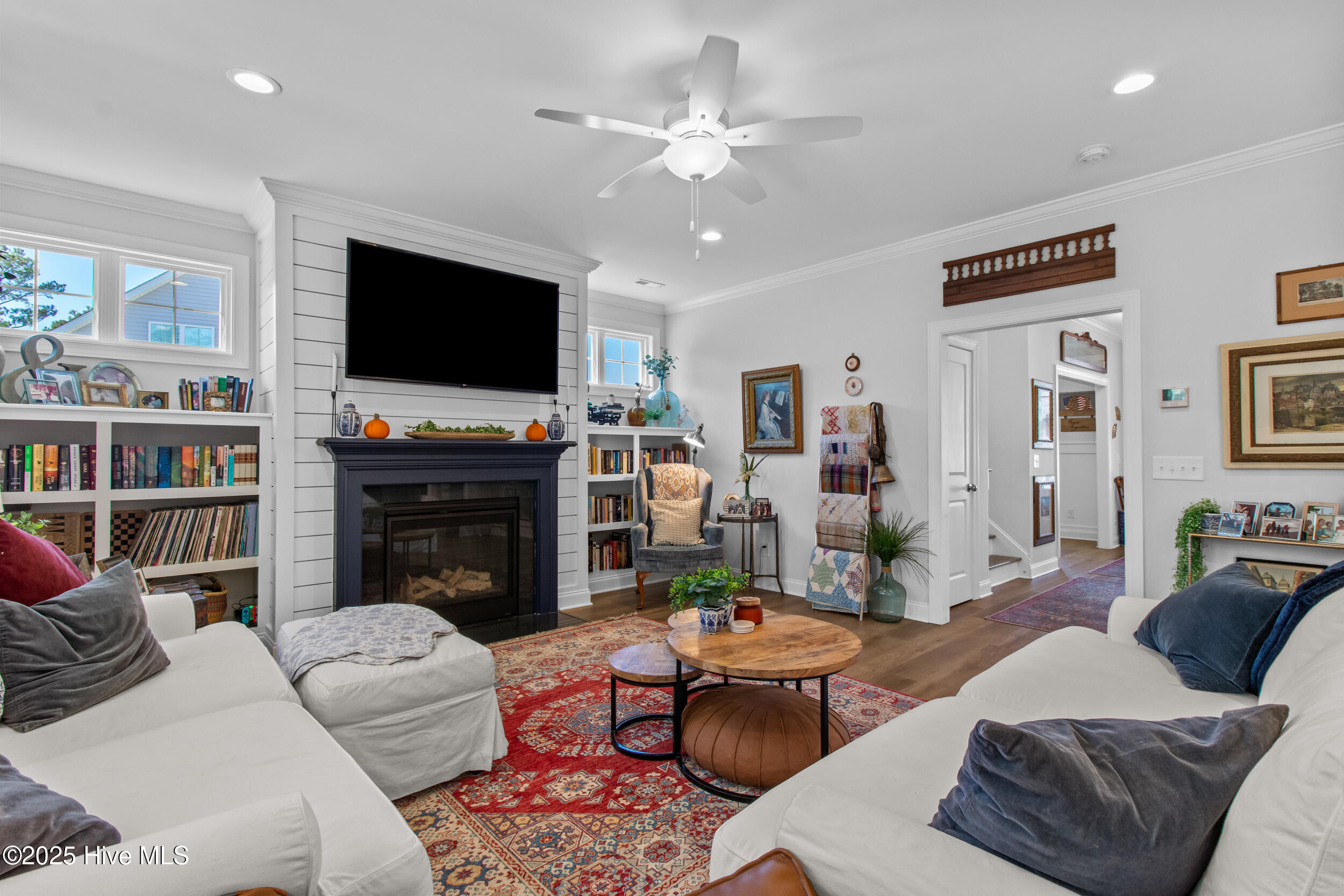 198 Saratoga Way, Rocky Point, NC 28457 – photo 17: 17_living room