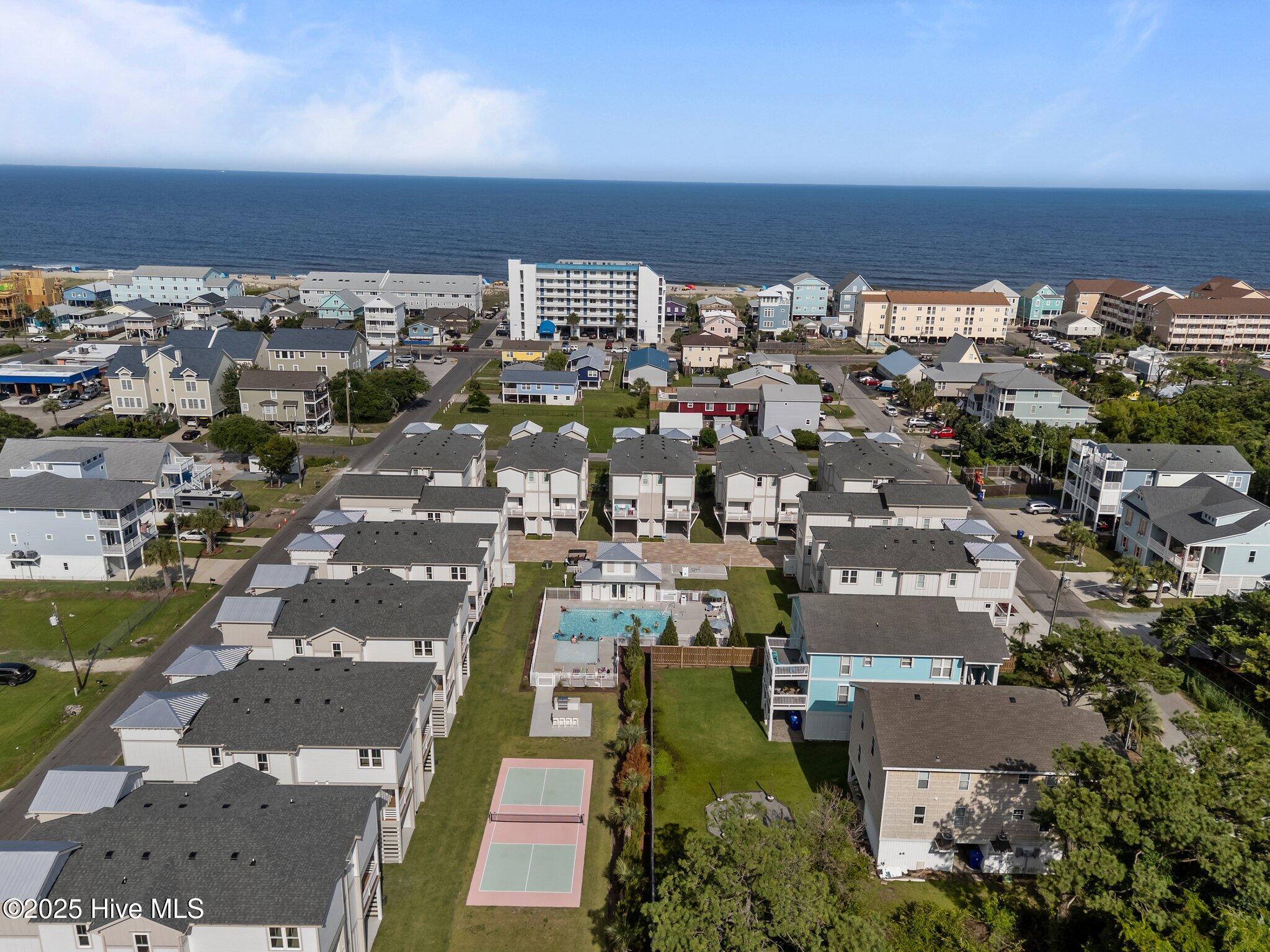 100519689 | Photo 67