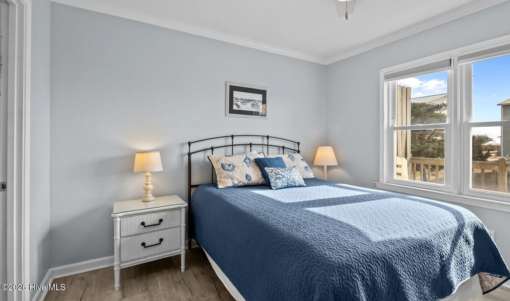 100547395 | Photo 17