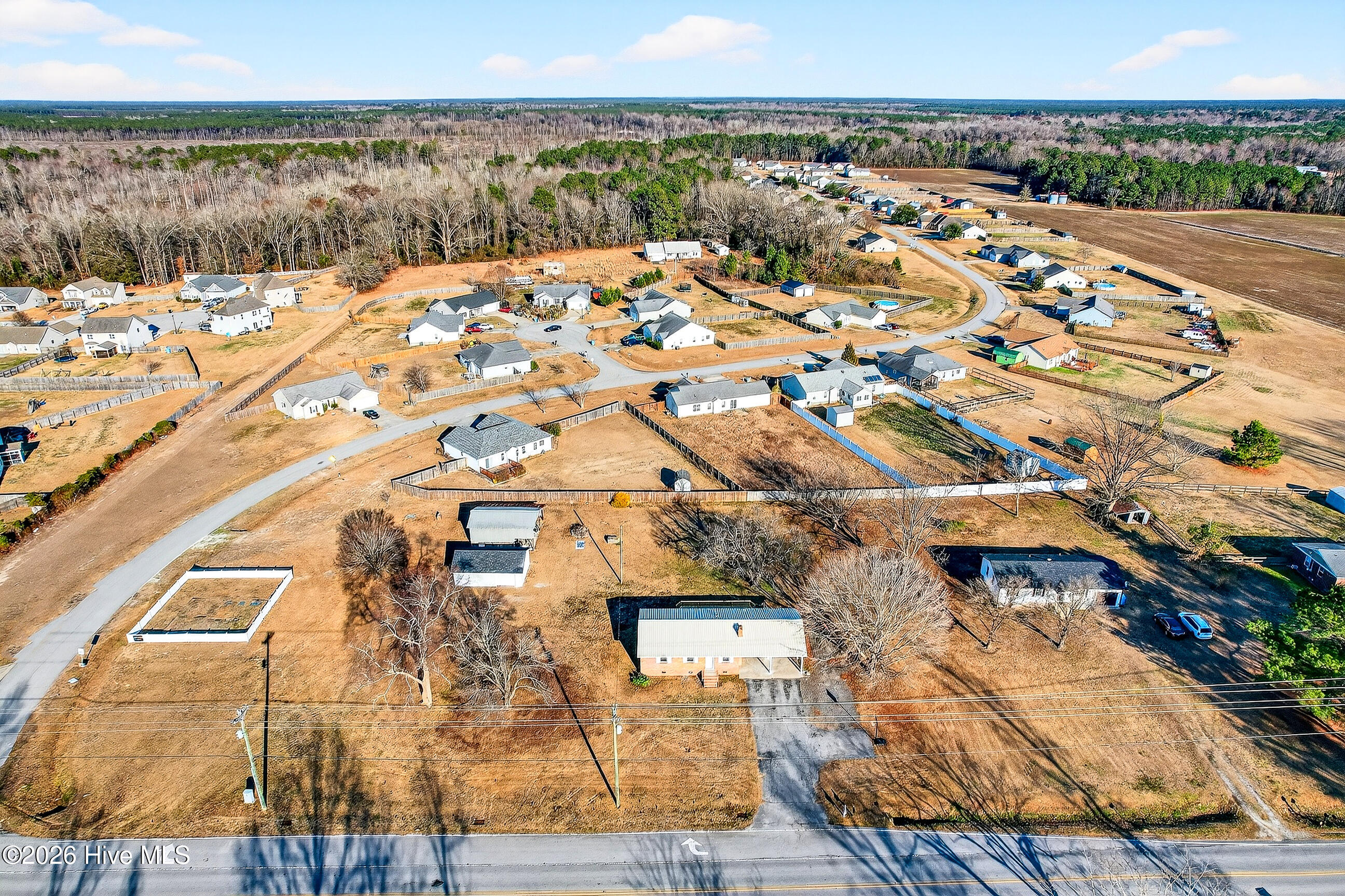 100552085 | Photo 25