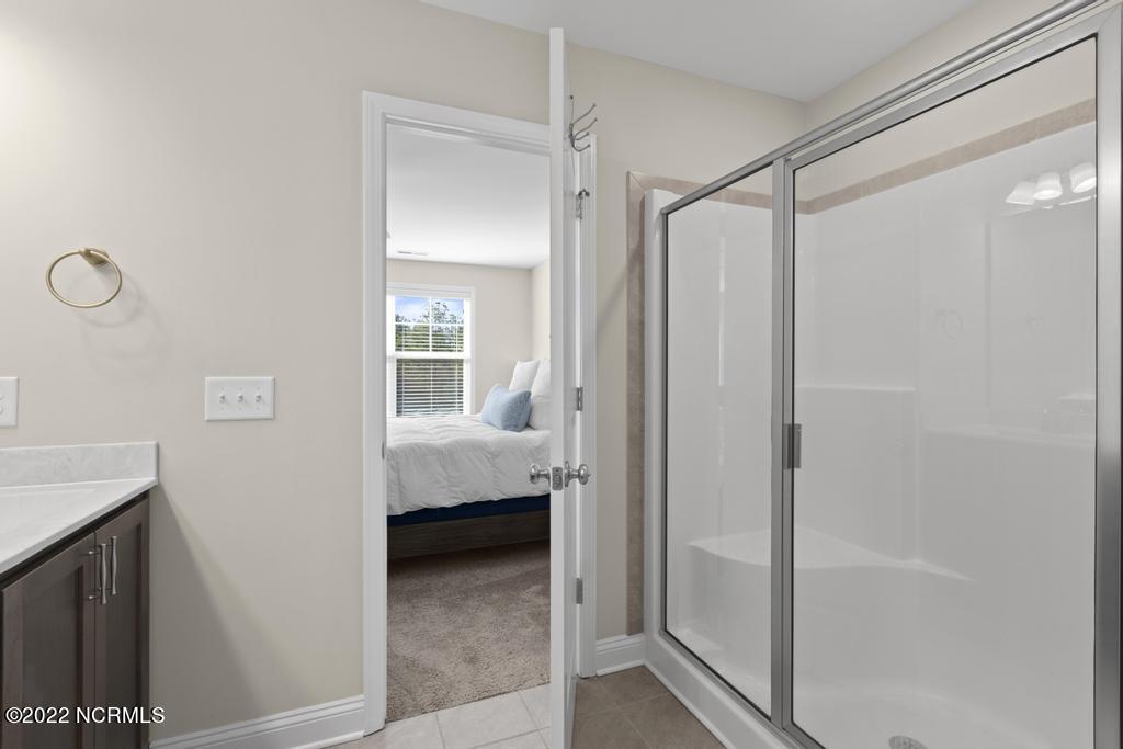 100531936 | Photo 21