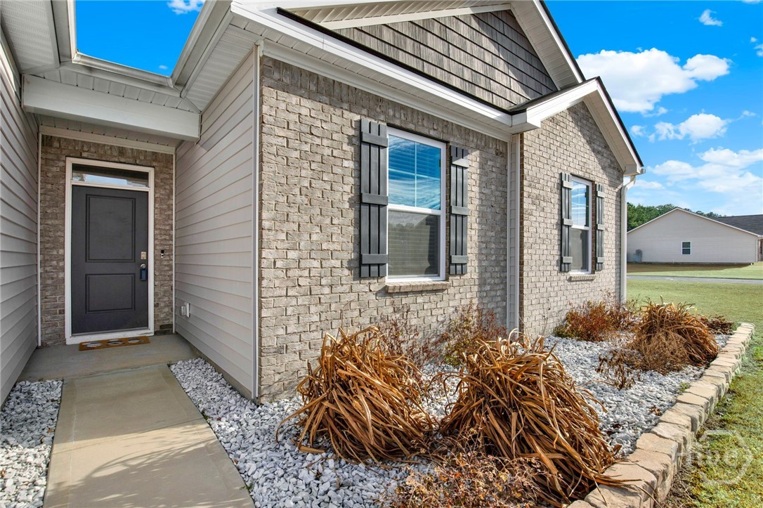 Homes for sale in Rincon, GA | 216 Sage Field Dr, Rincon, GA 31326 | MLS# SA347211