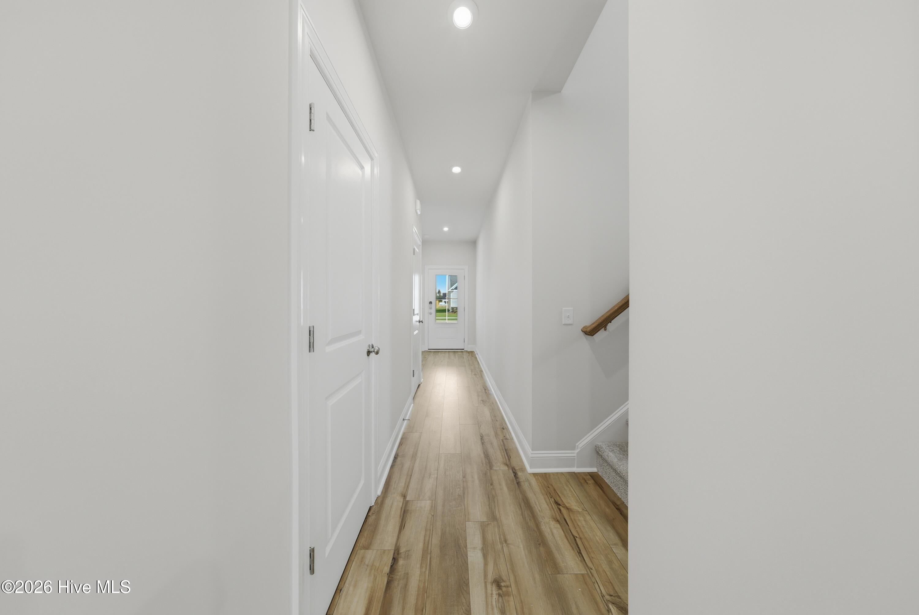 100563139 | Photo 10