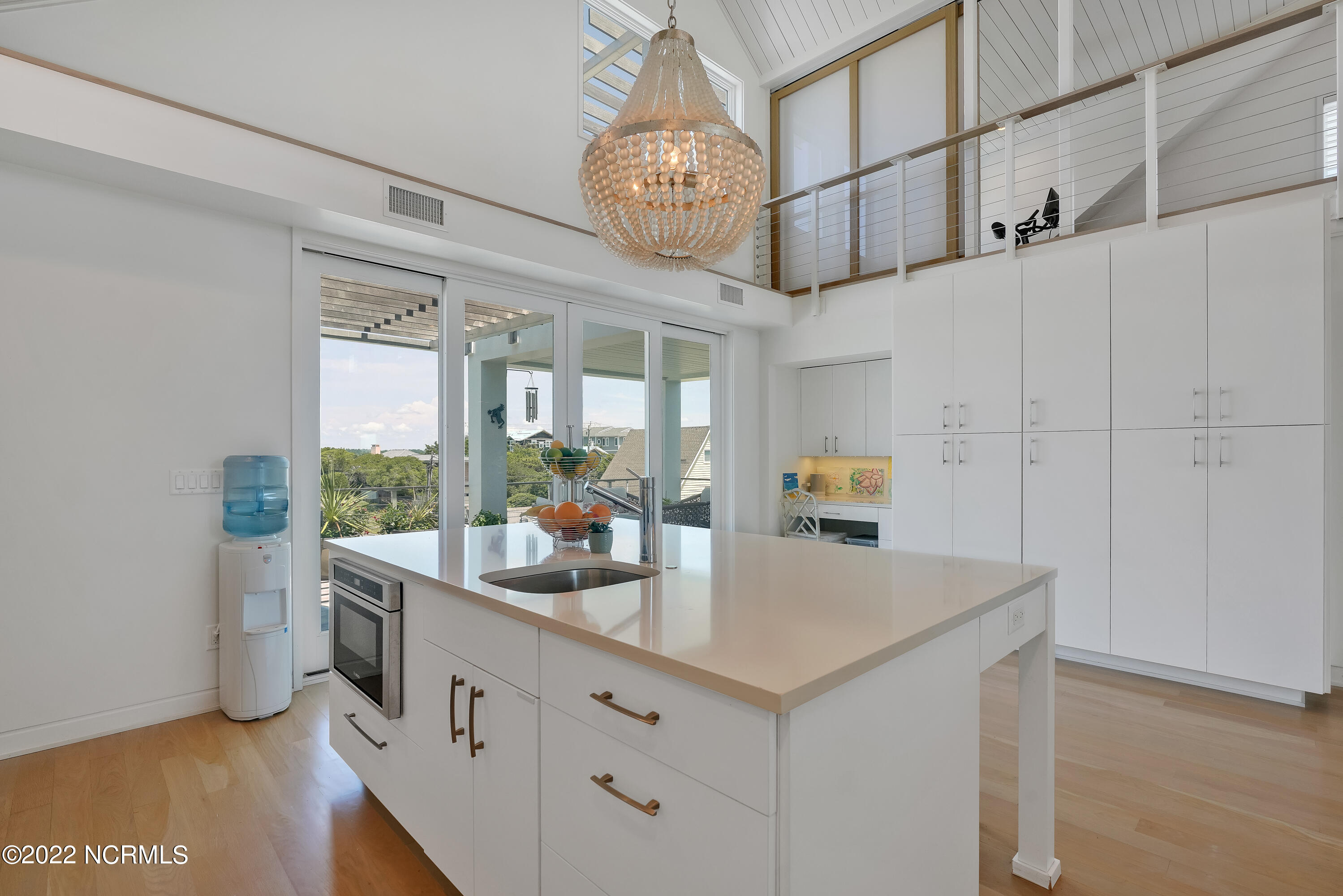 100462193 | Photo 17