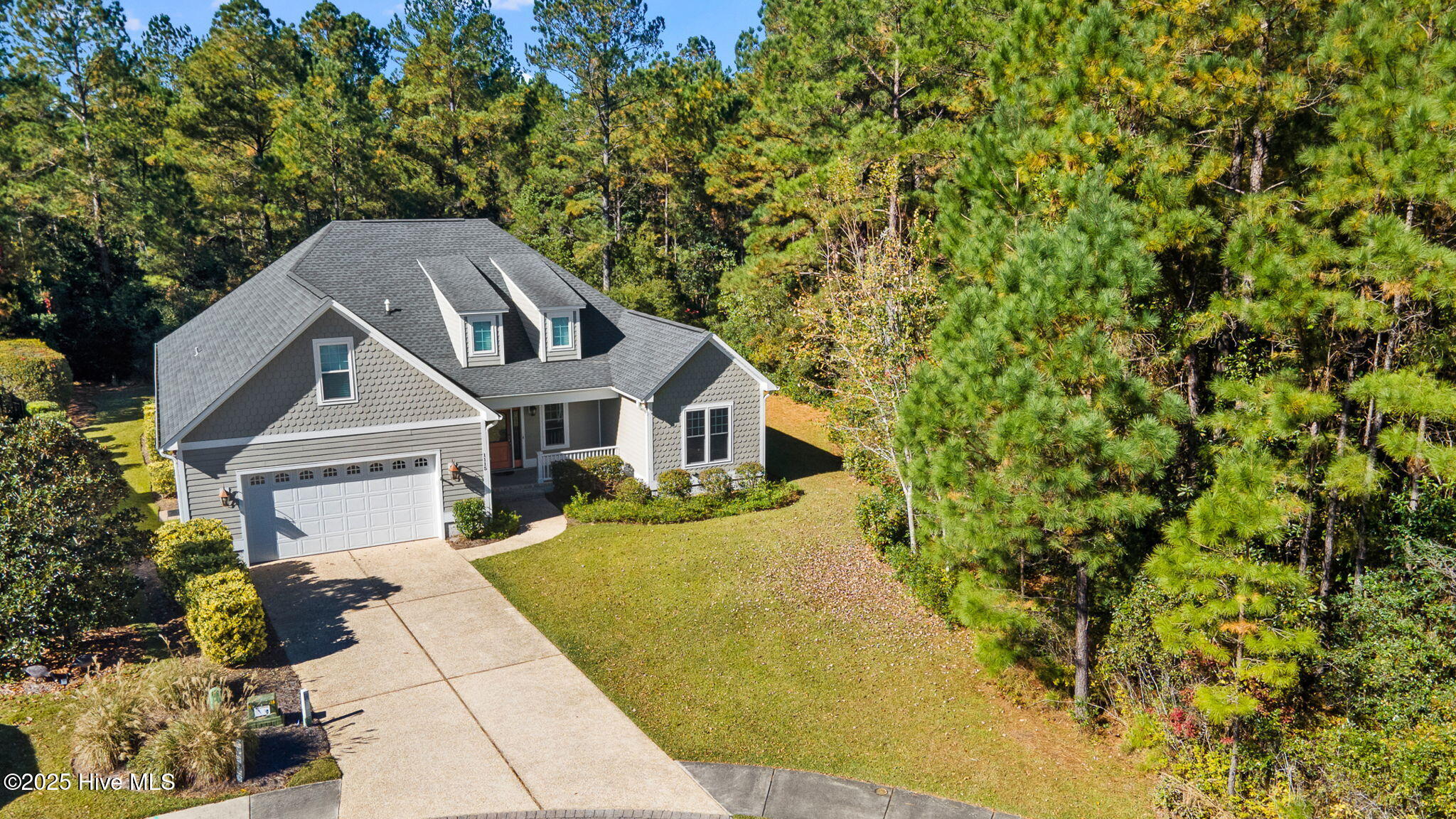 100542044 | Photo 50