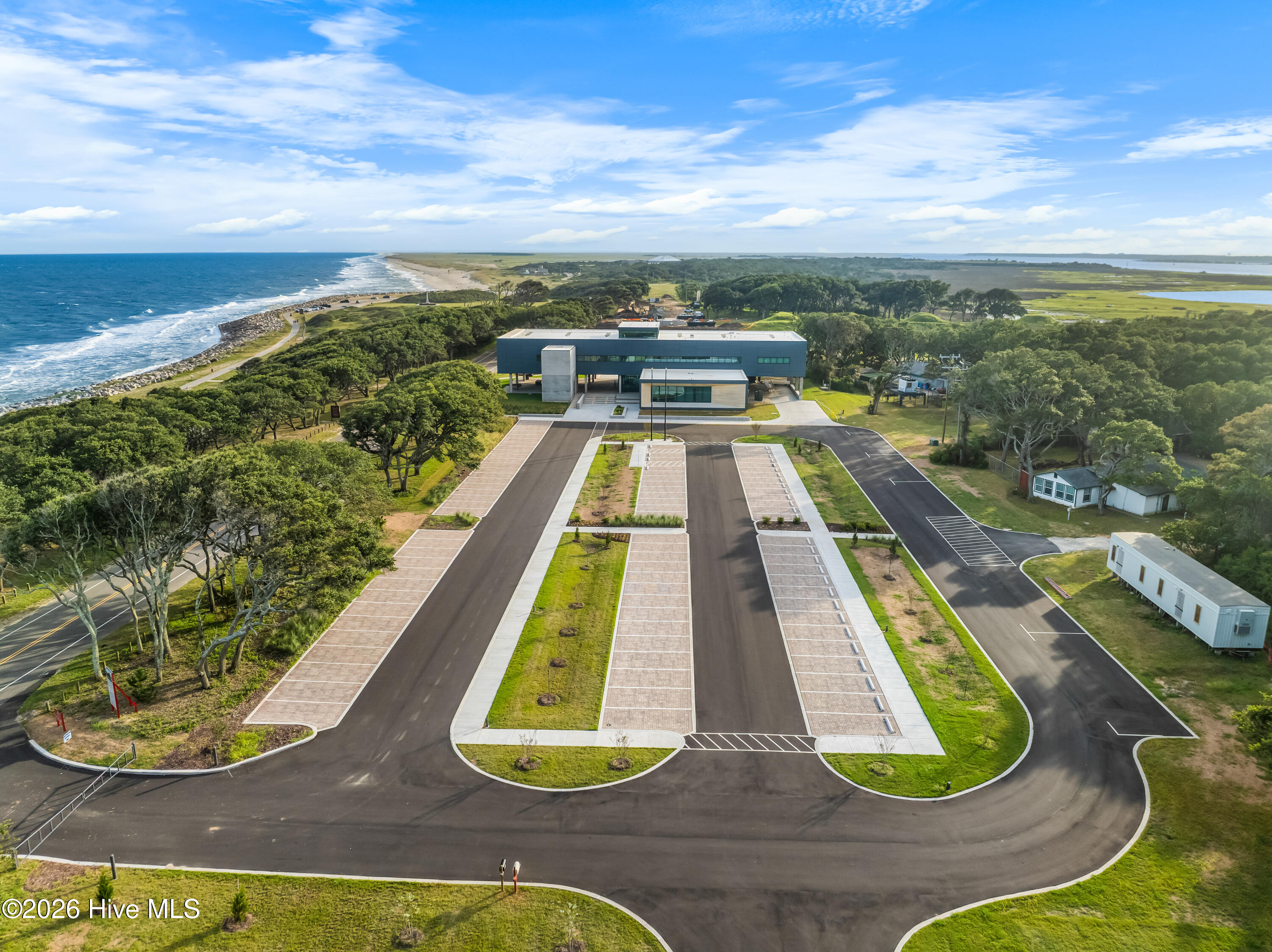 100550071 | Photo 61