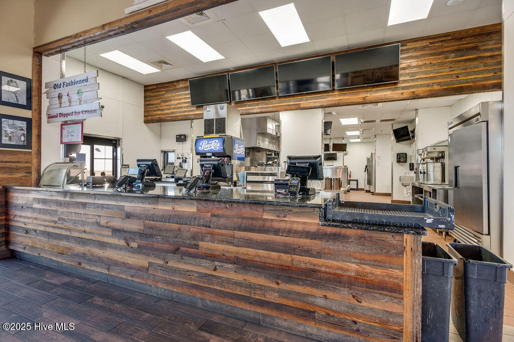 2470 Gum Branch Road, Jacksonville, NC, 28546