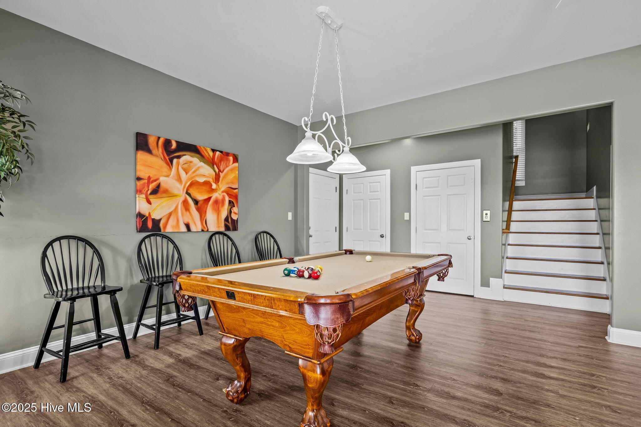 100531383 | Photo 52