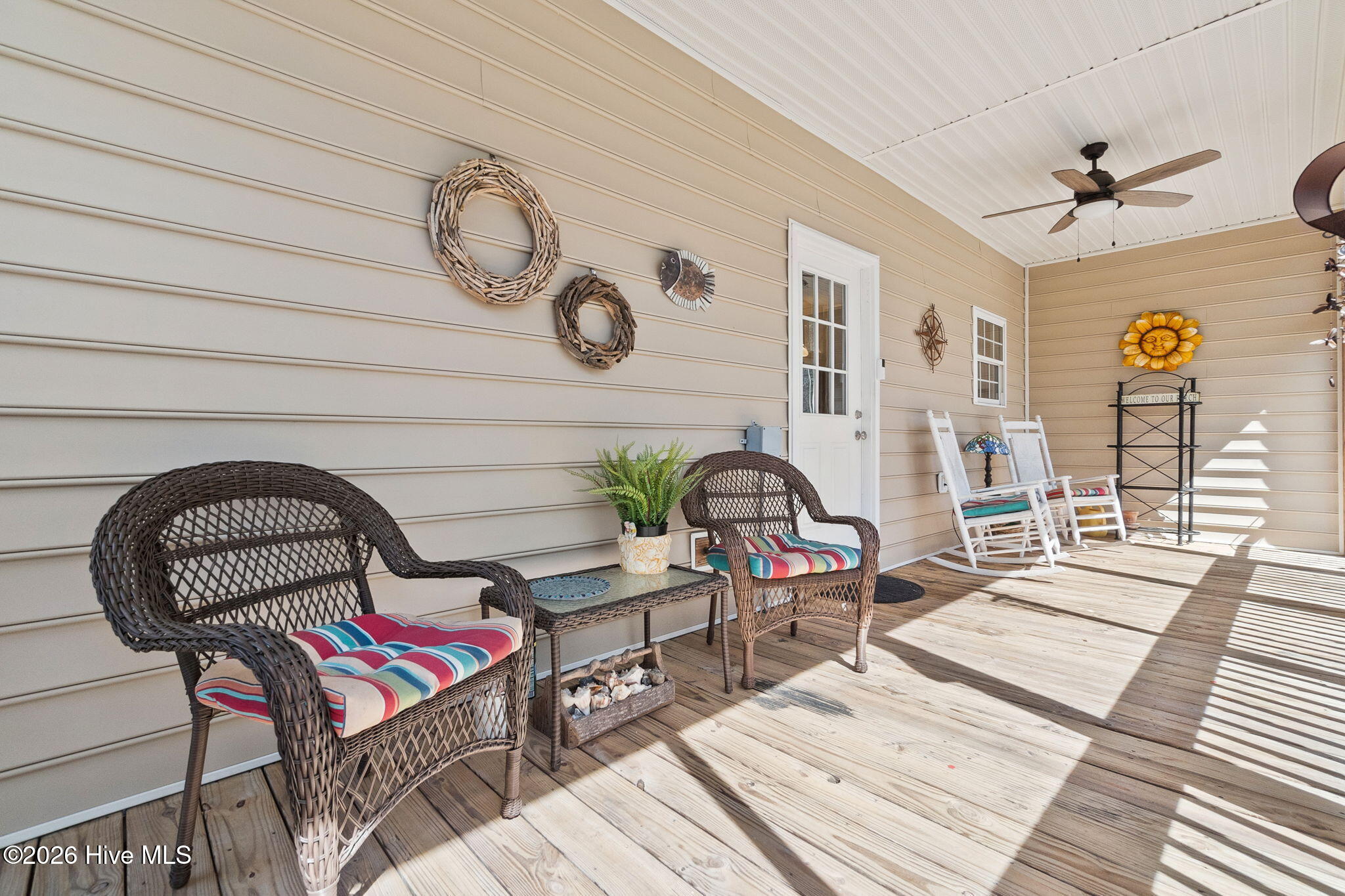 100562755 | Photo 31