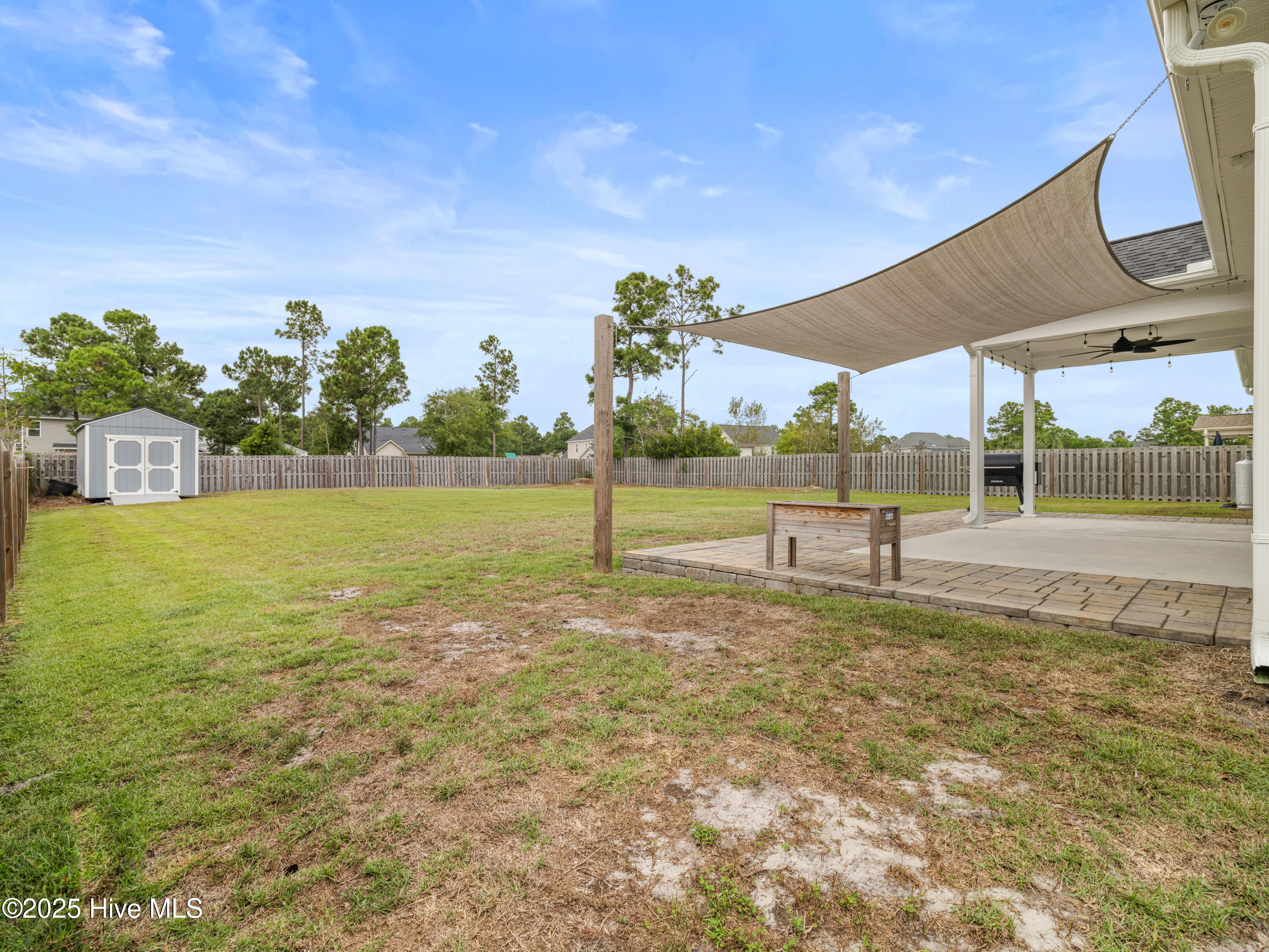 100535765 | Photo 69