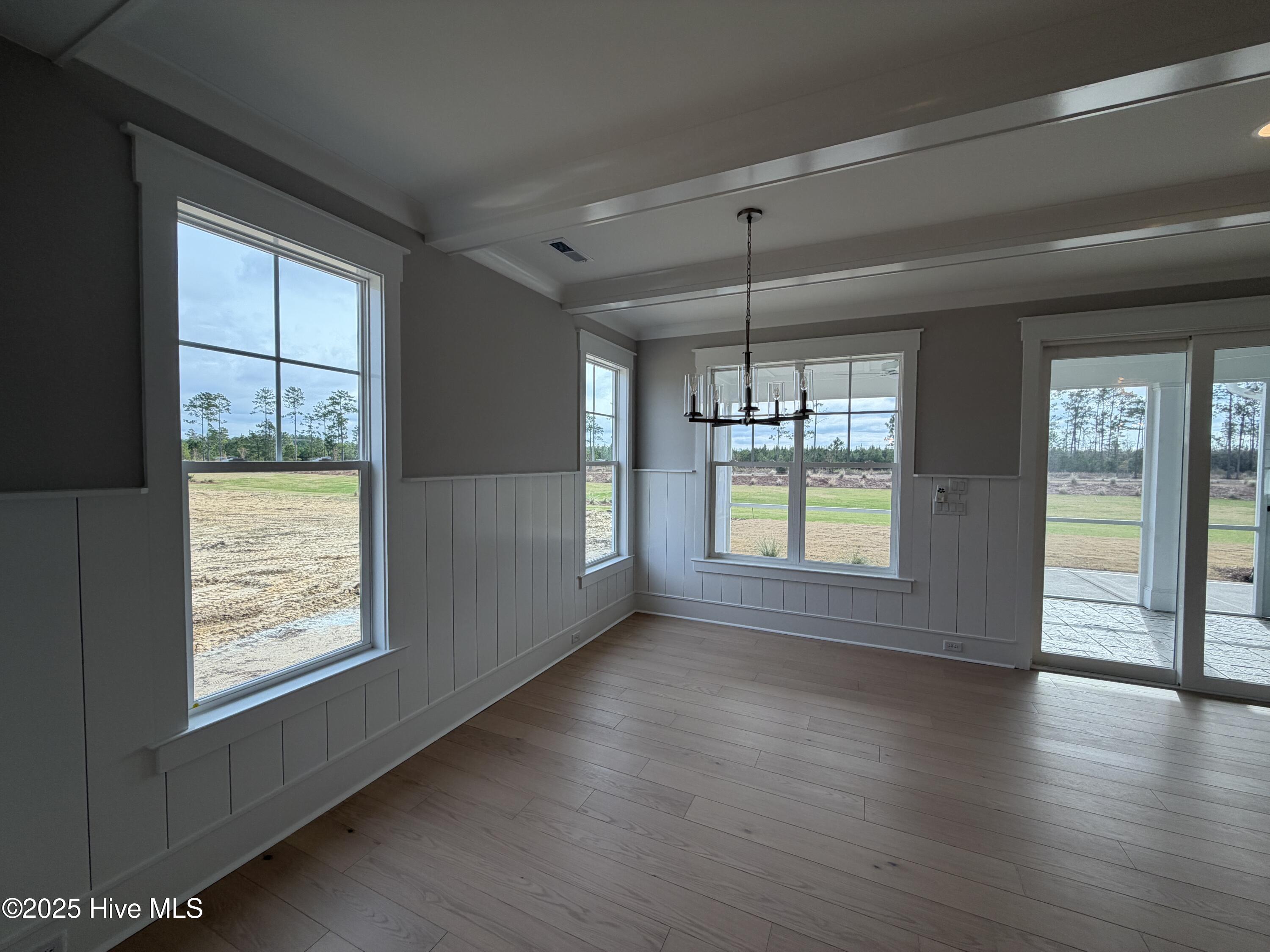 100531955 | Photo 20