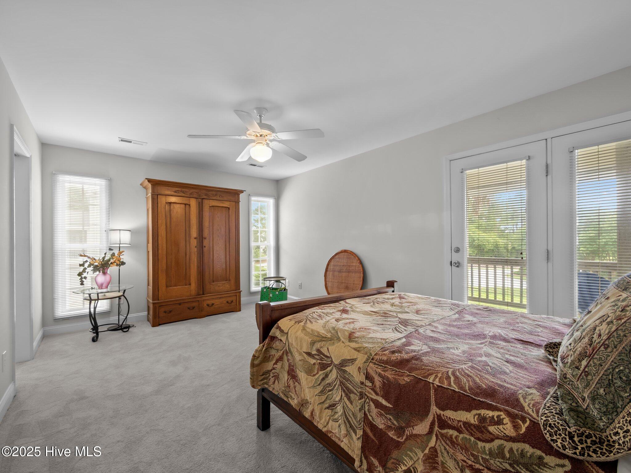 100513840 | Photo 20