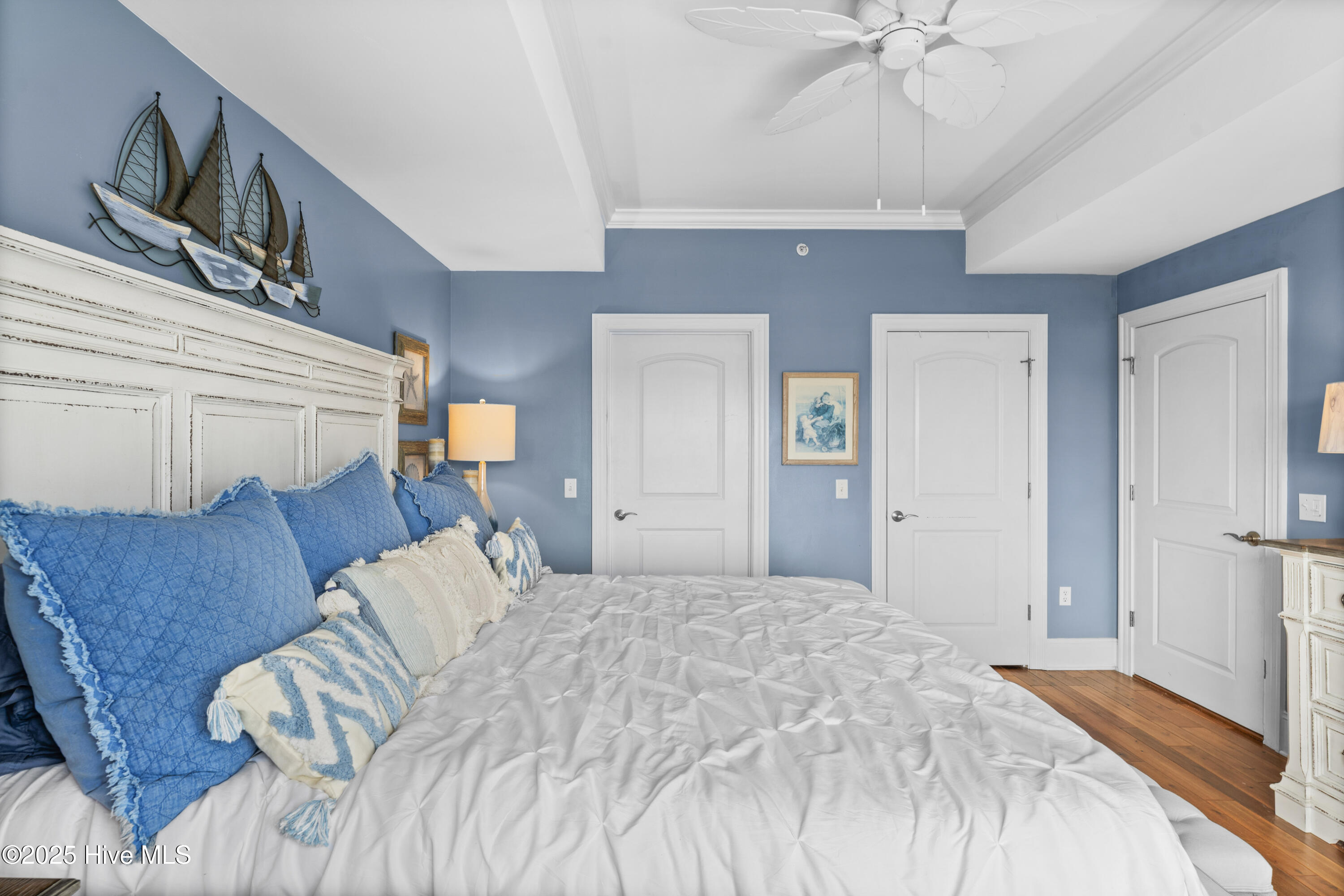4425 Arendell Street 609,Morehead City