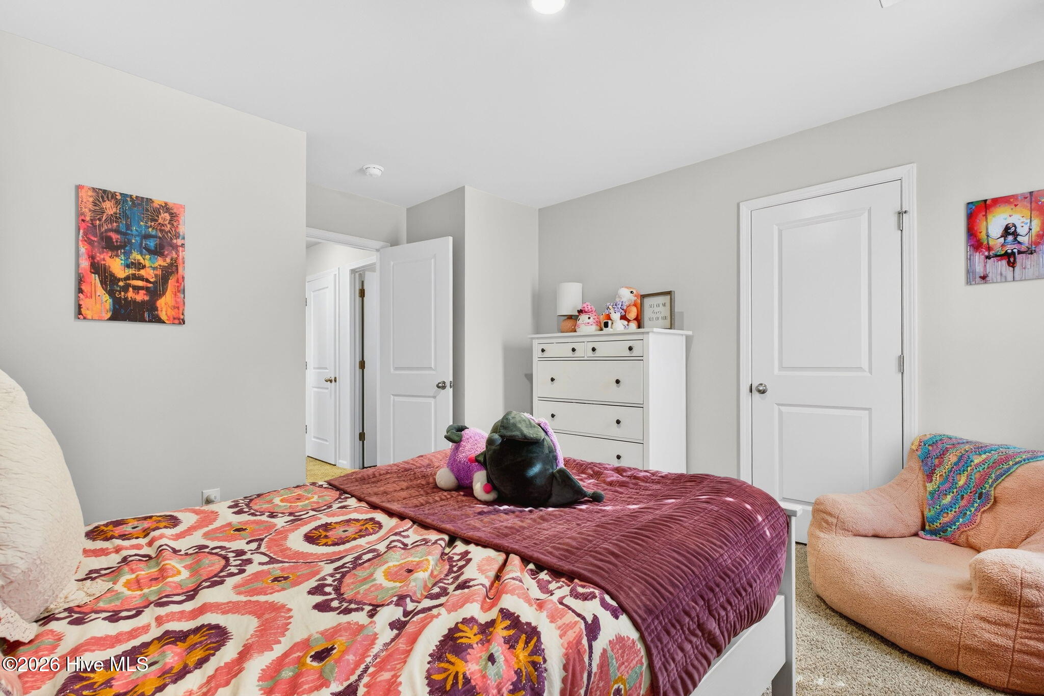 100556133 | Photo 38