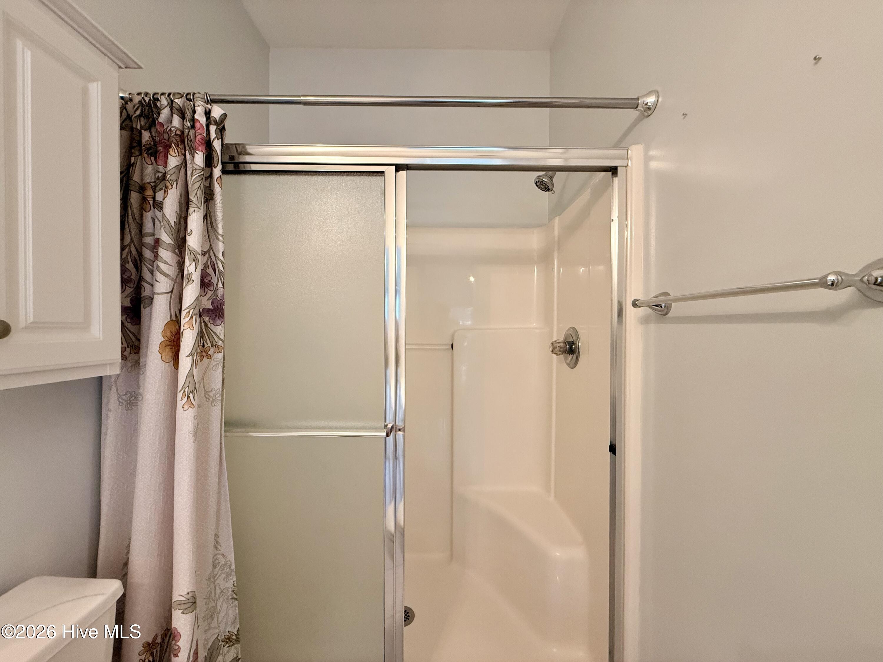 100570060 | Photo 13