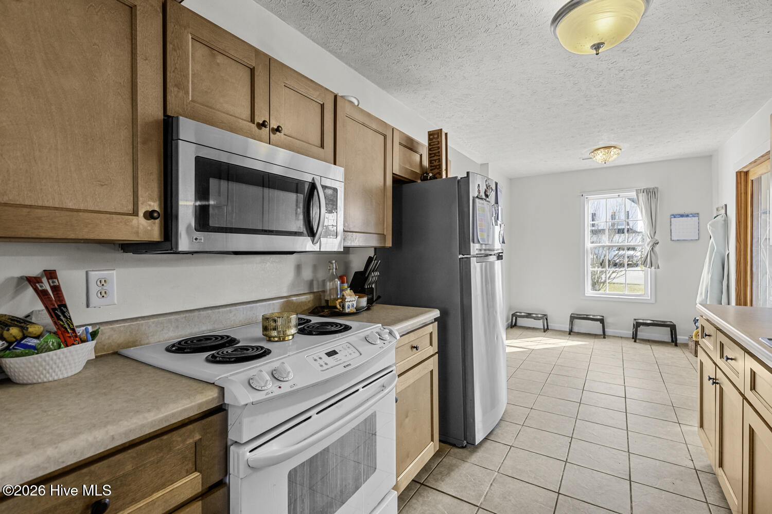 100550831 | Photo 11