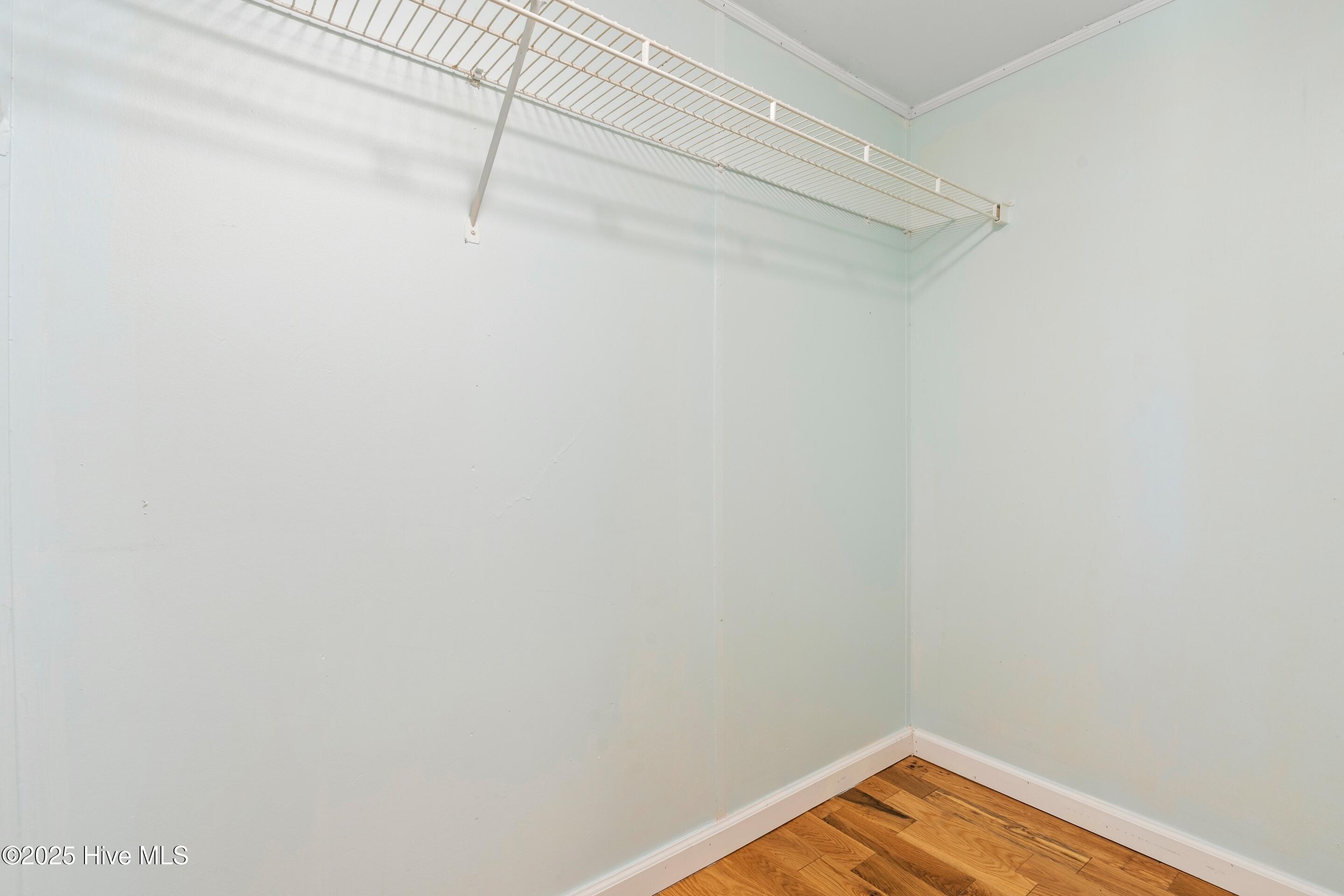 100546420 | Photo 27