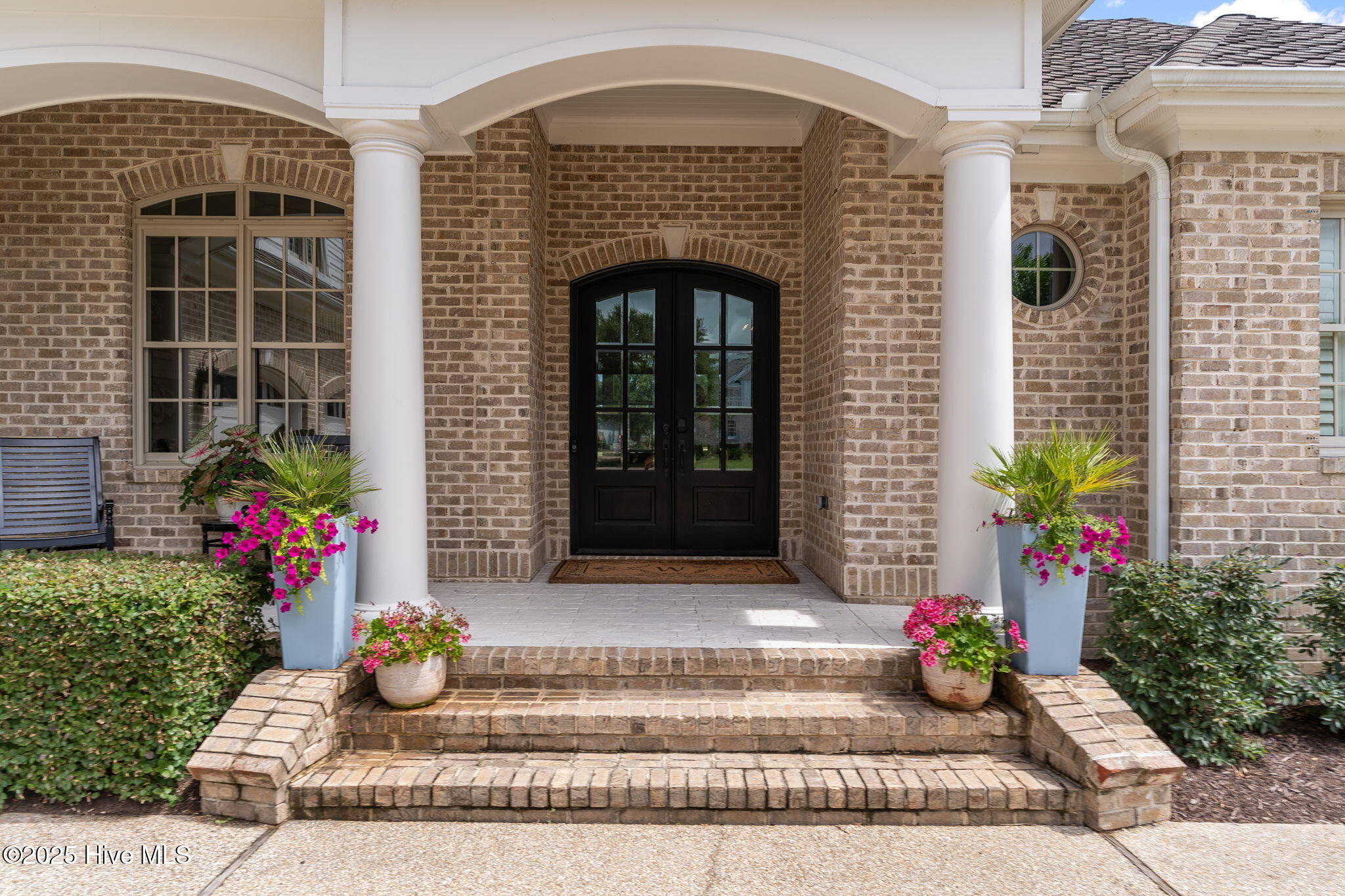 2-web-or-mls-BTS07975