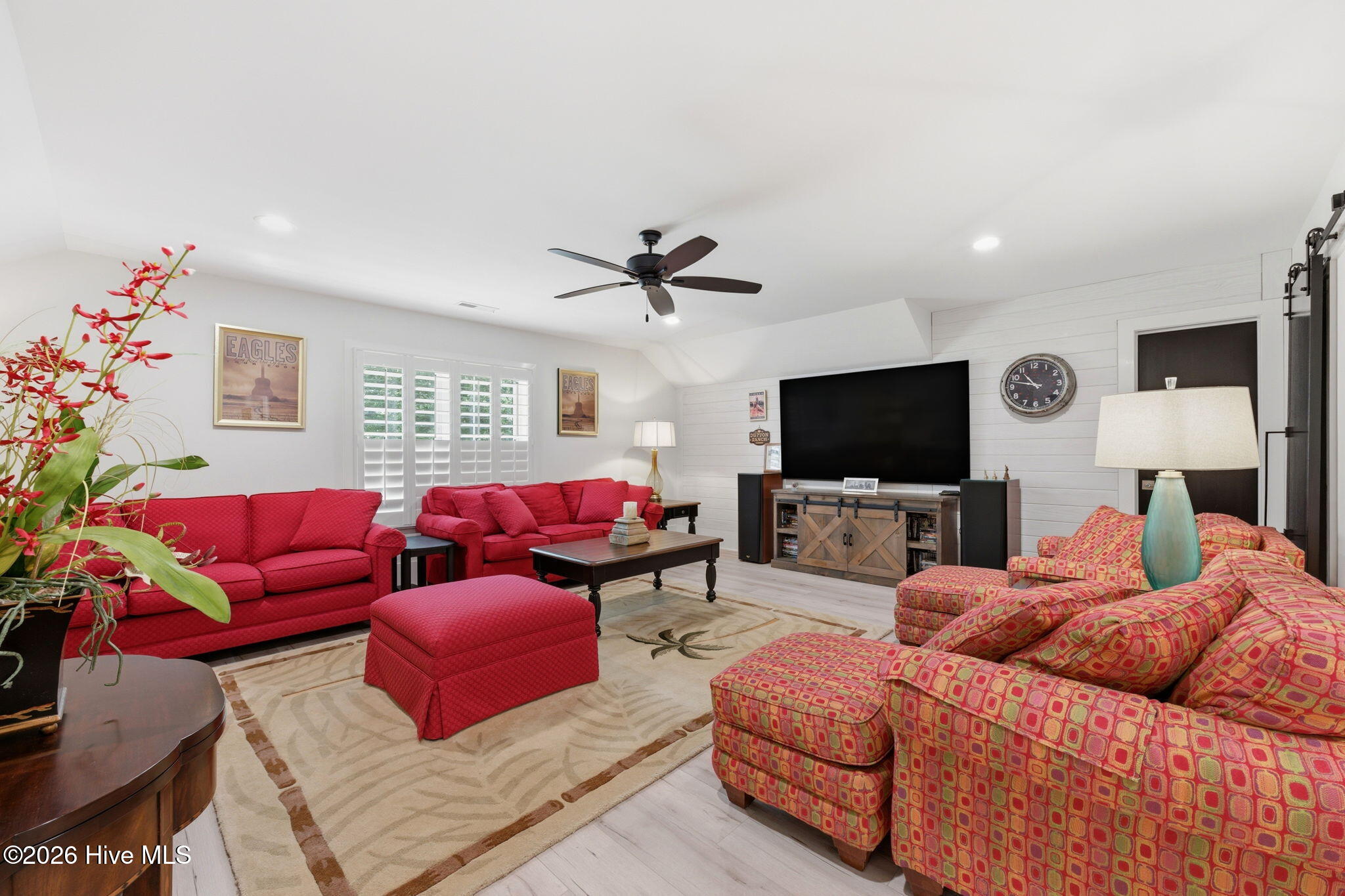 685 Raymond Road,Arapahoe