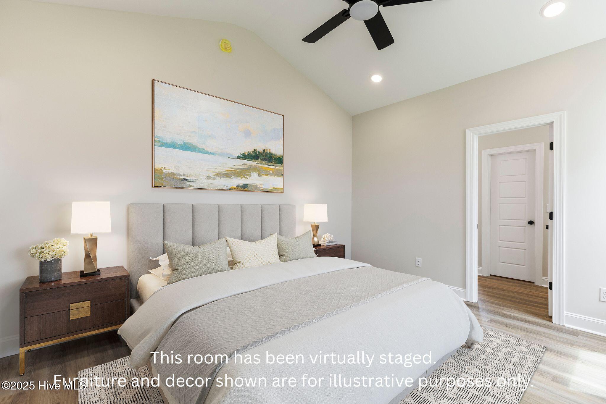 100545595 | Photo 28