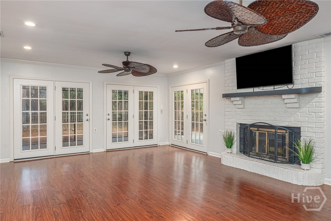 Photo 2 of Single family home for sale at 9 Bowline Ct, Savannah, GA 31411 | MLS# SA364561 | Listing updated on 2026-09-15