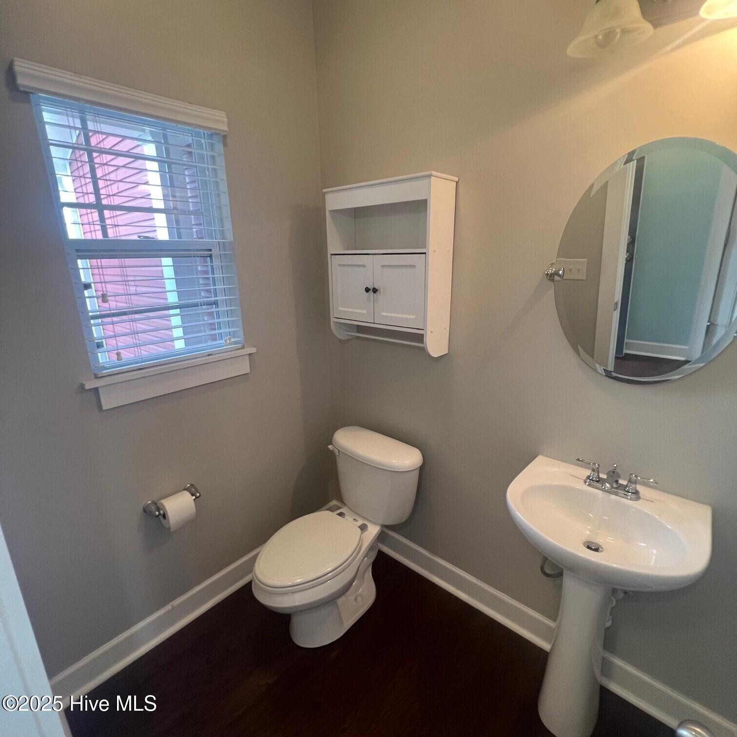 Half Bath - 1801 Fox Den Way #3