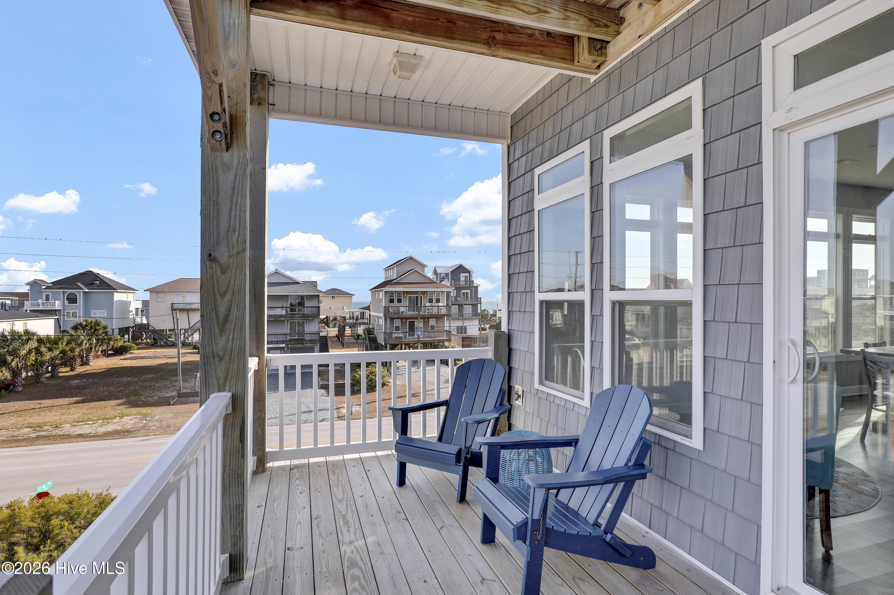 100547519 | Photo 57