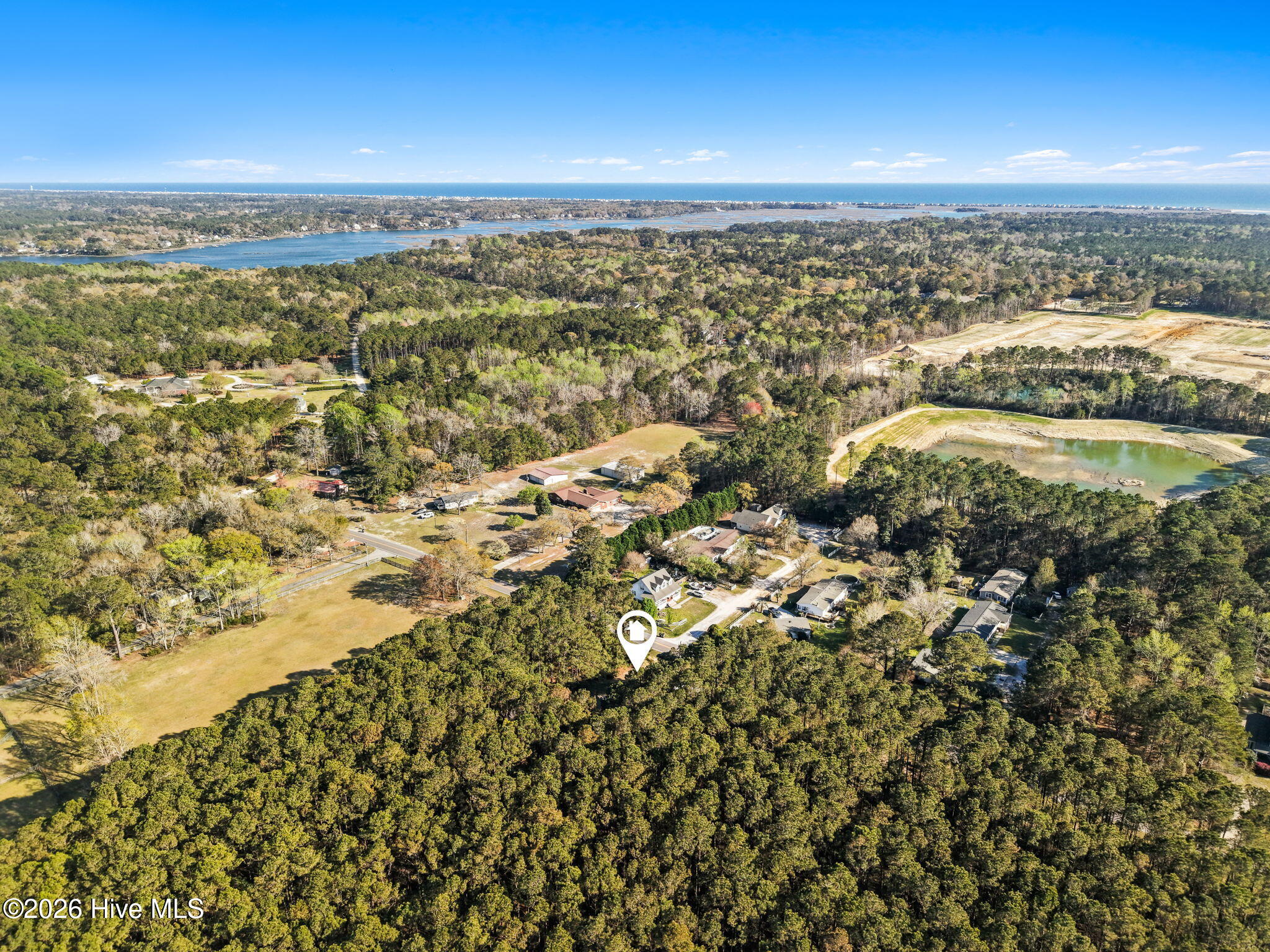 100563961 | Photo 34