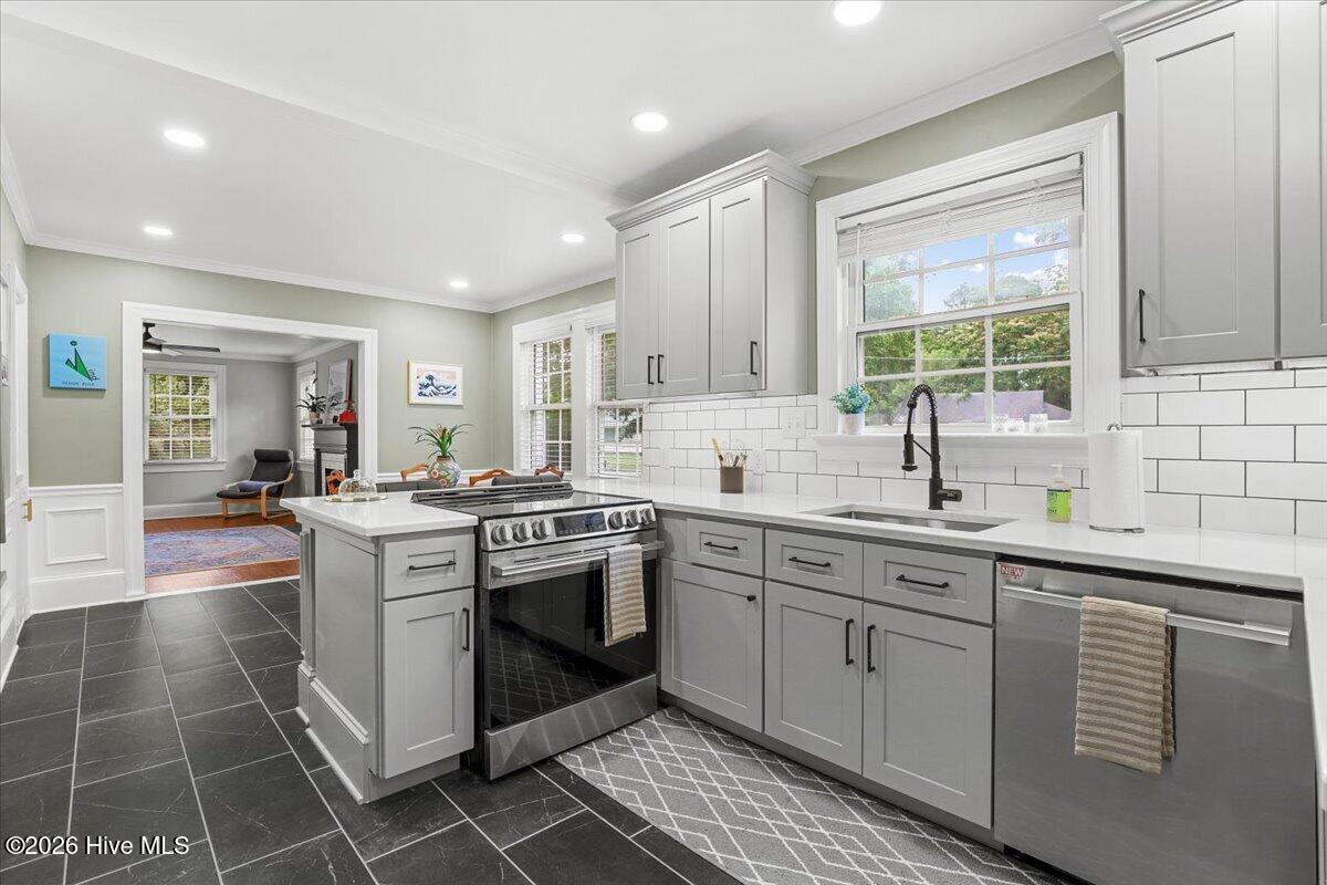 18-1308 Park Ave B-18