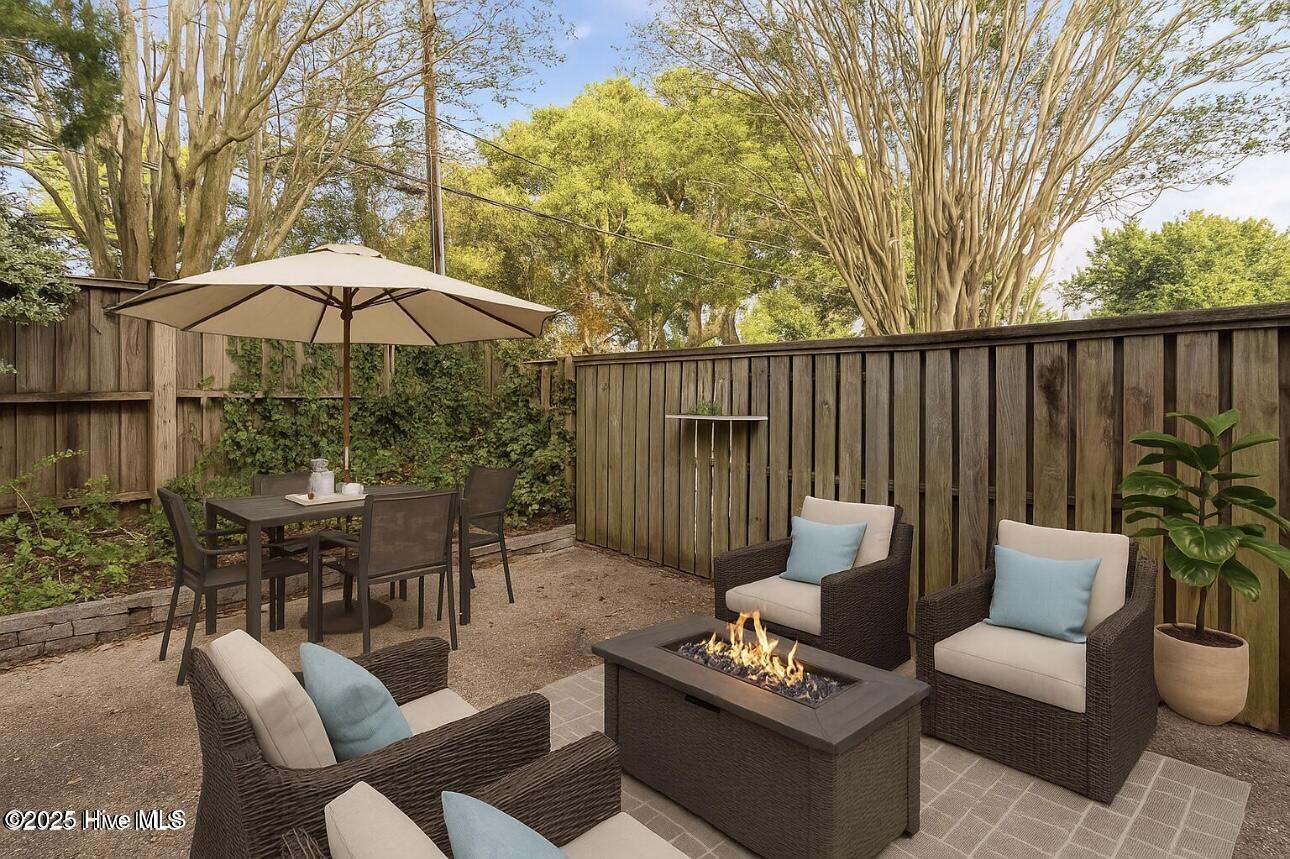 100532478 | Photo 23