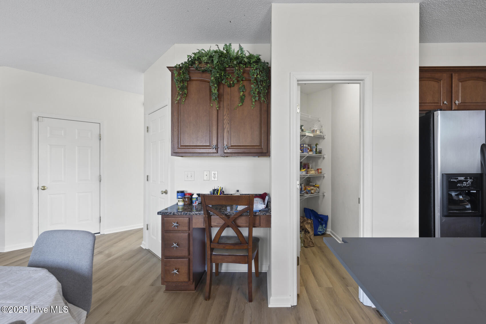 100490996 | Photo 15