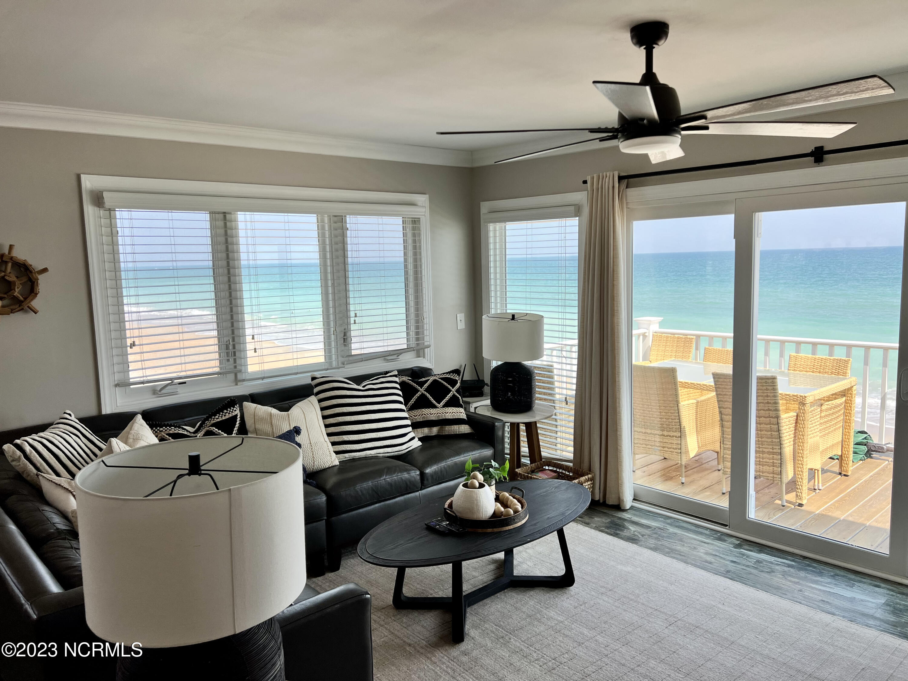 100512981 | Photo 10