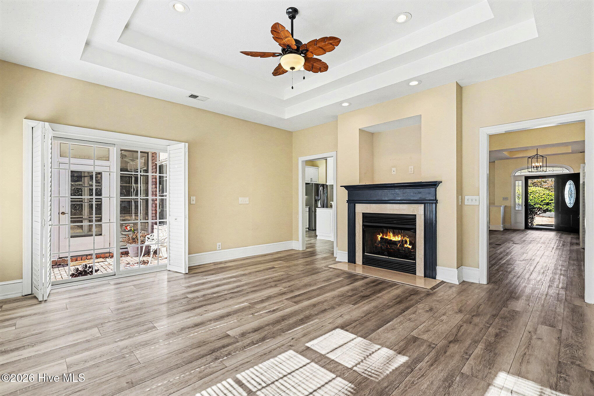 100539757 | Photo 14