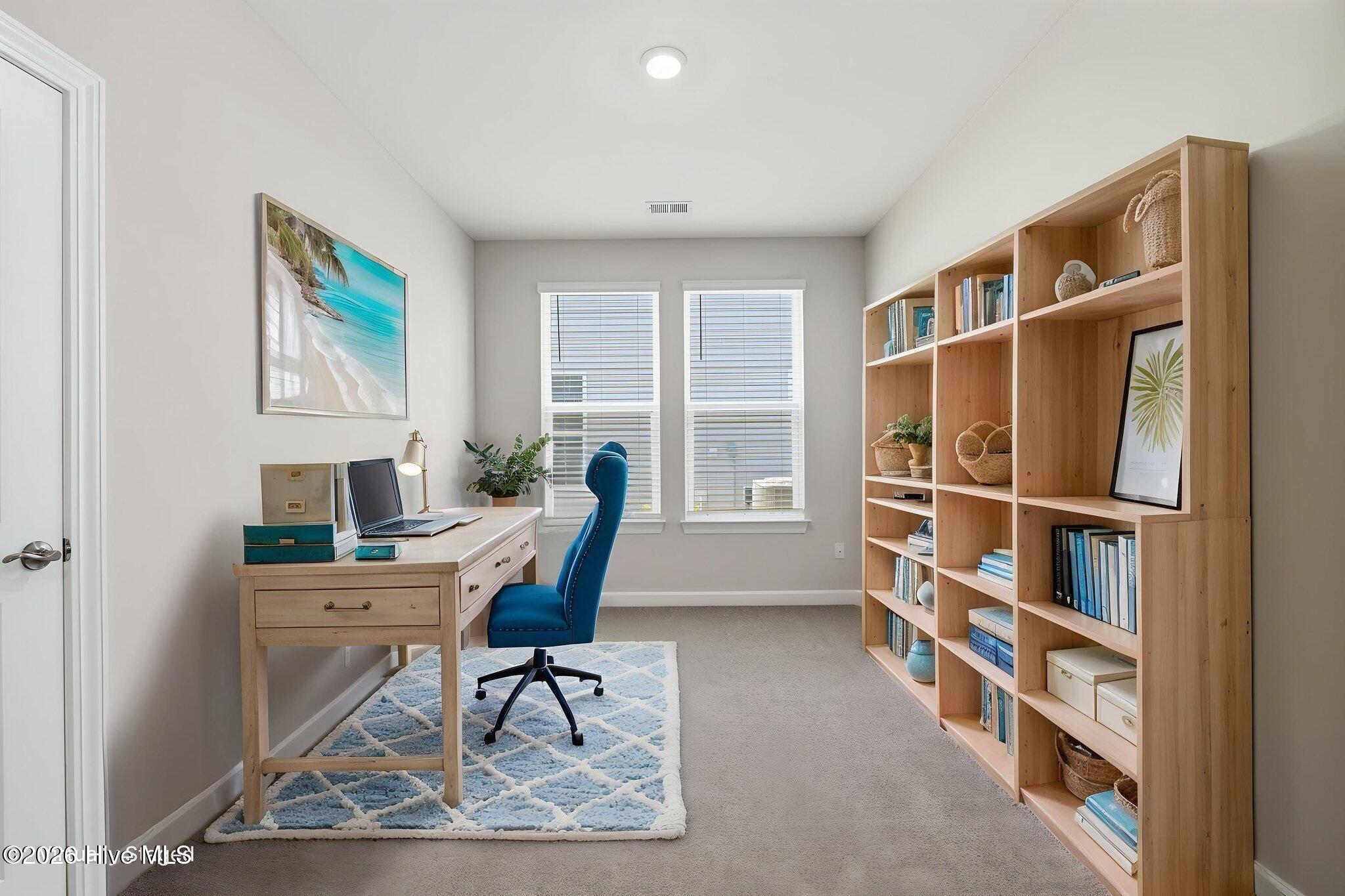 100569603 | Photo 10